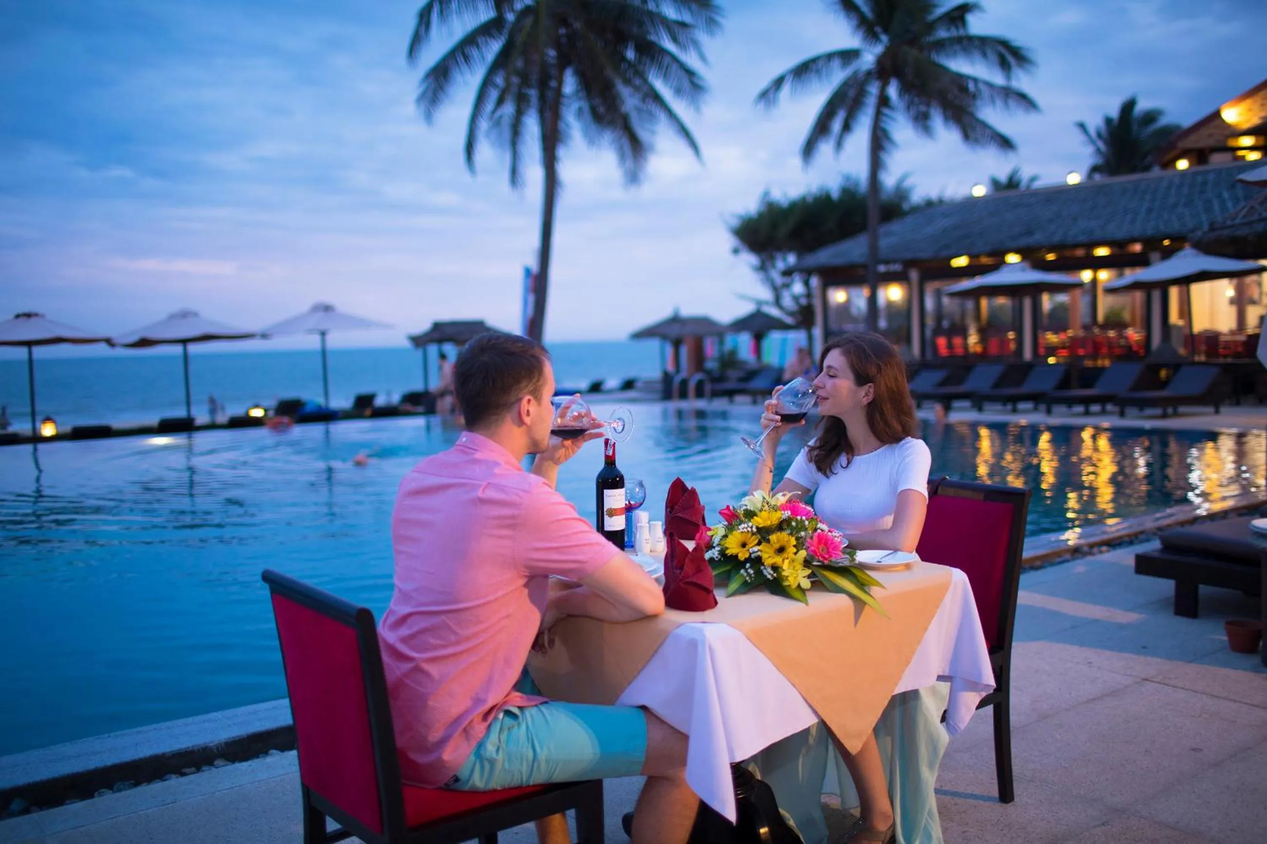 Restaurant/places to eat in Seahorse Resort & Spa