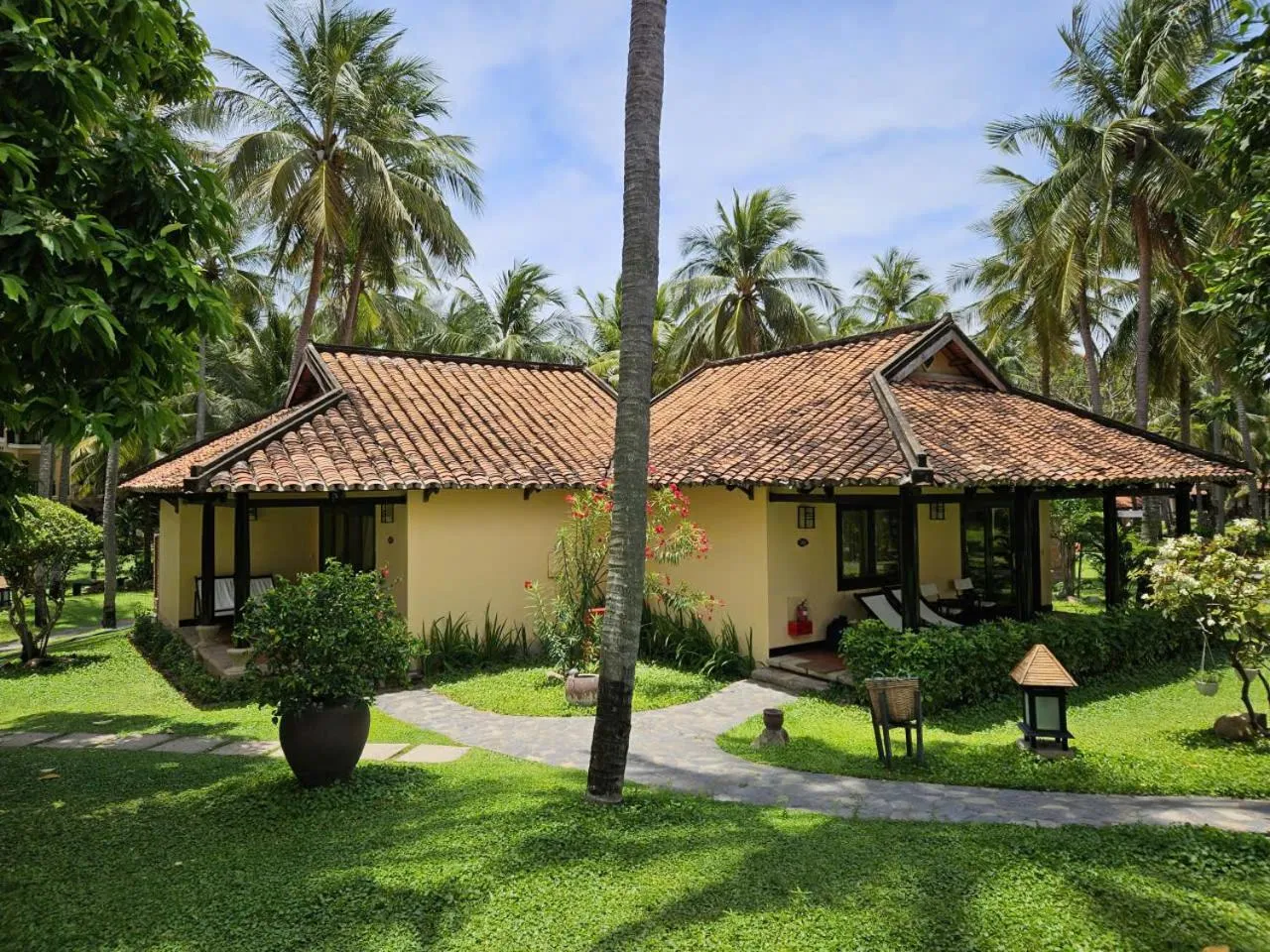 Garden in Seahorse Resort & Spa