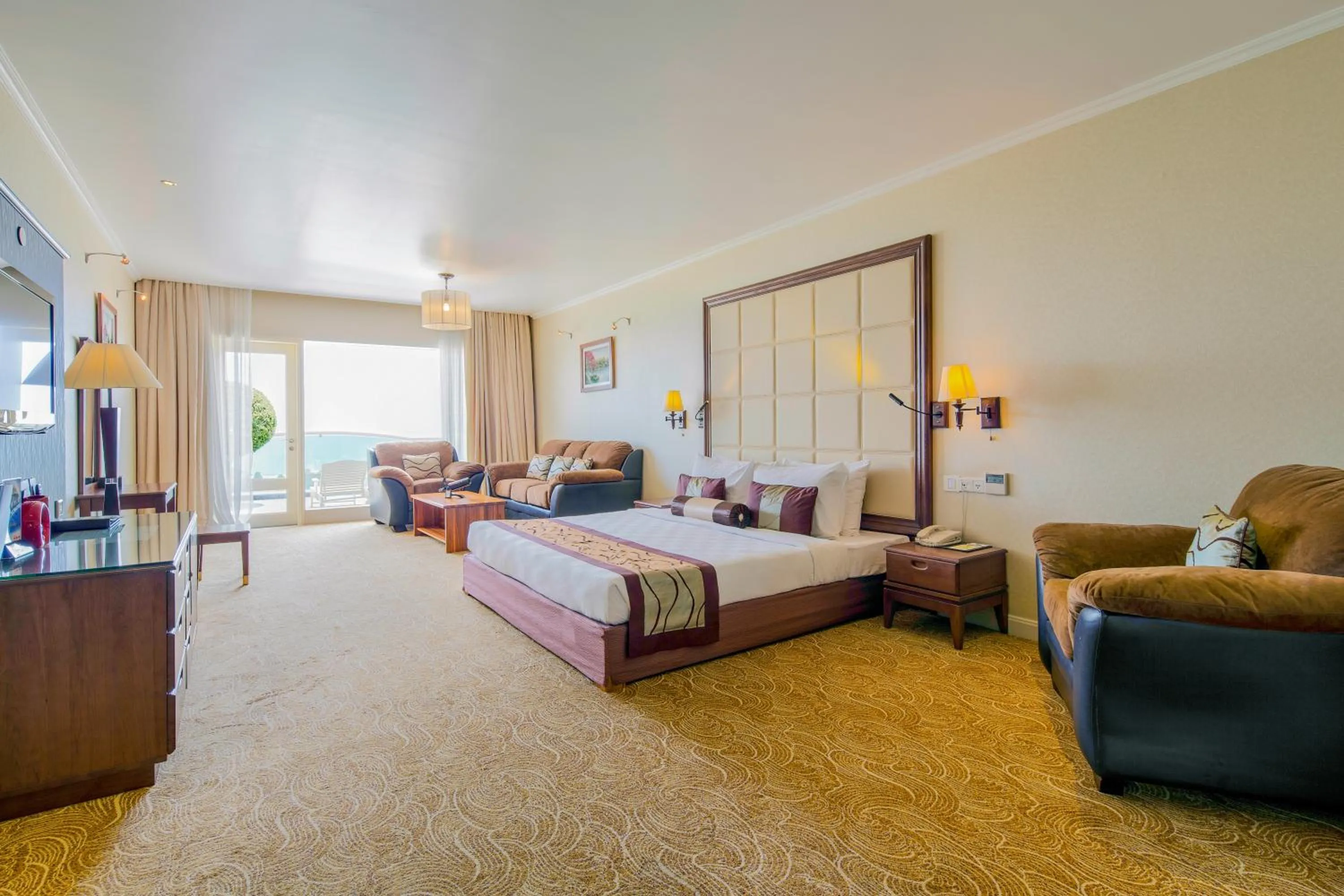 Photo of the whole room, Bed in Sea Links Beach Hotel