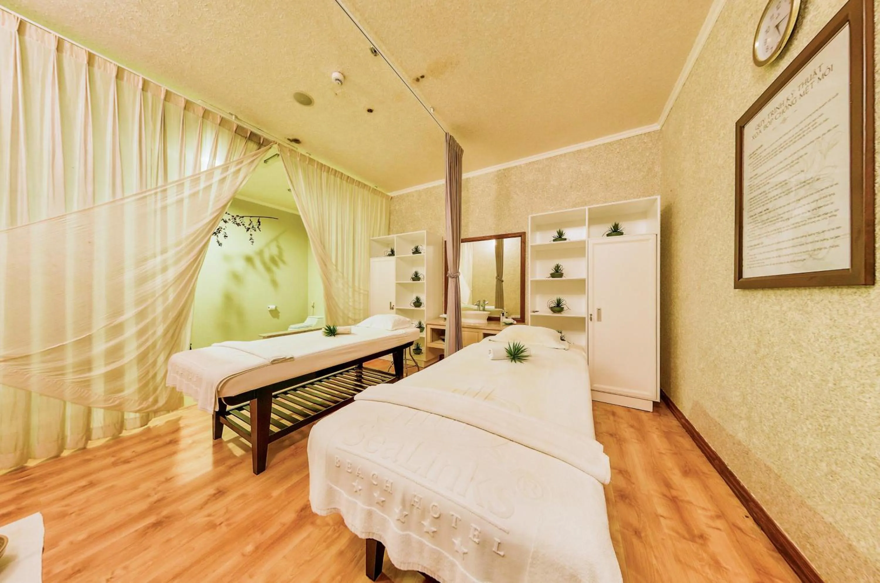 Spa and wellness centre/facilities, Bed in Sea Links Beach Hotel