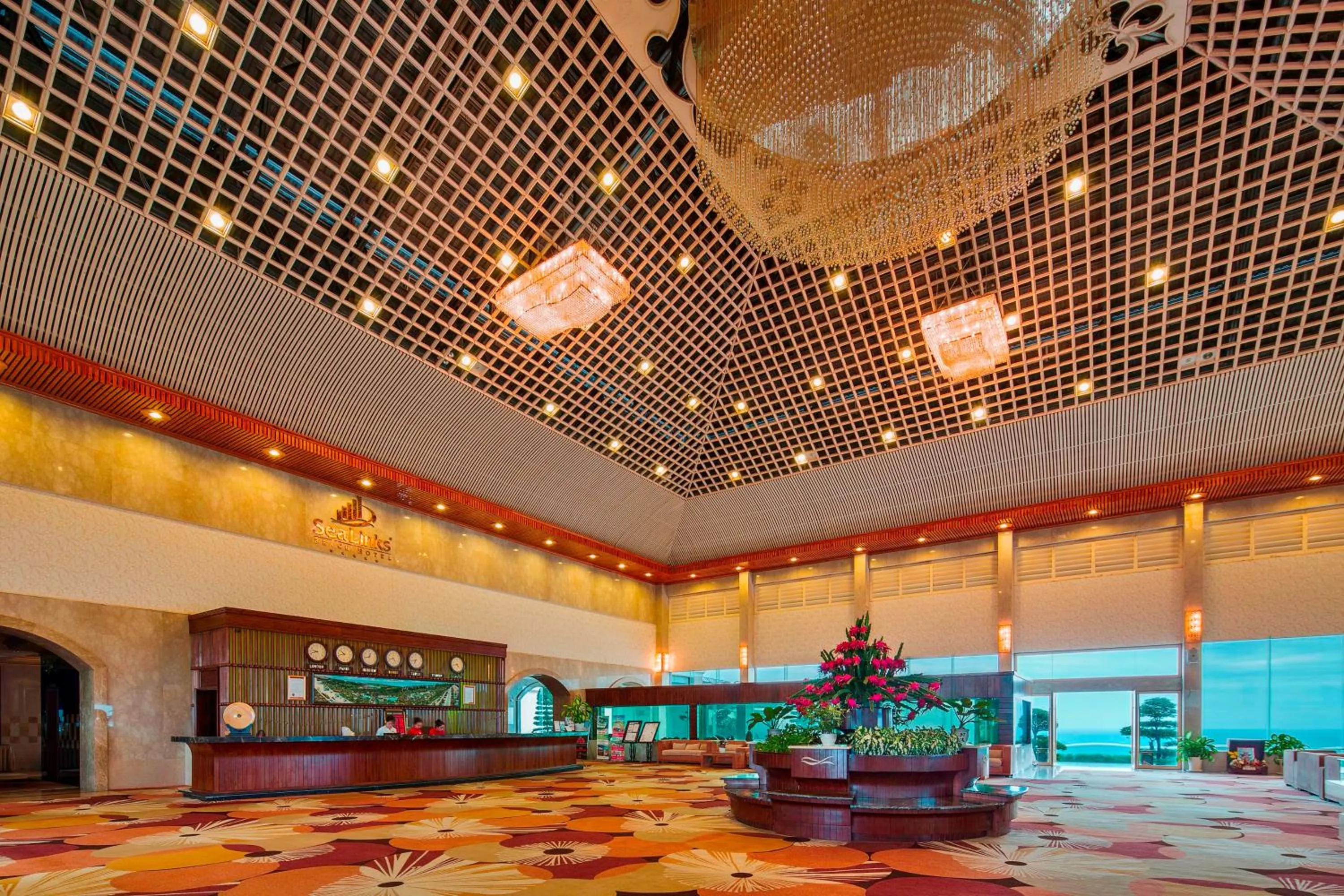 Lobby or reception in Sea Links Beach Hotel