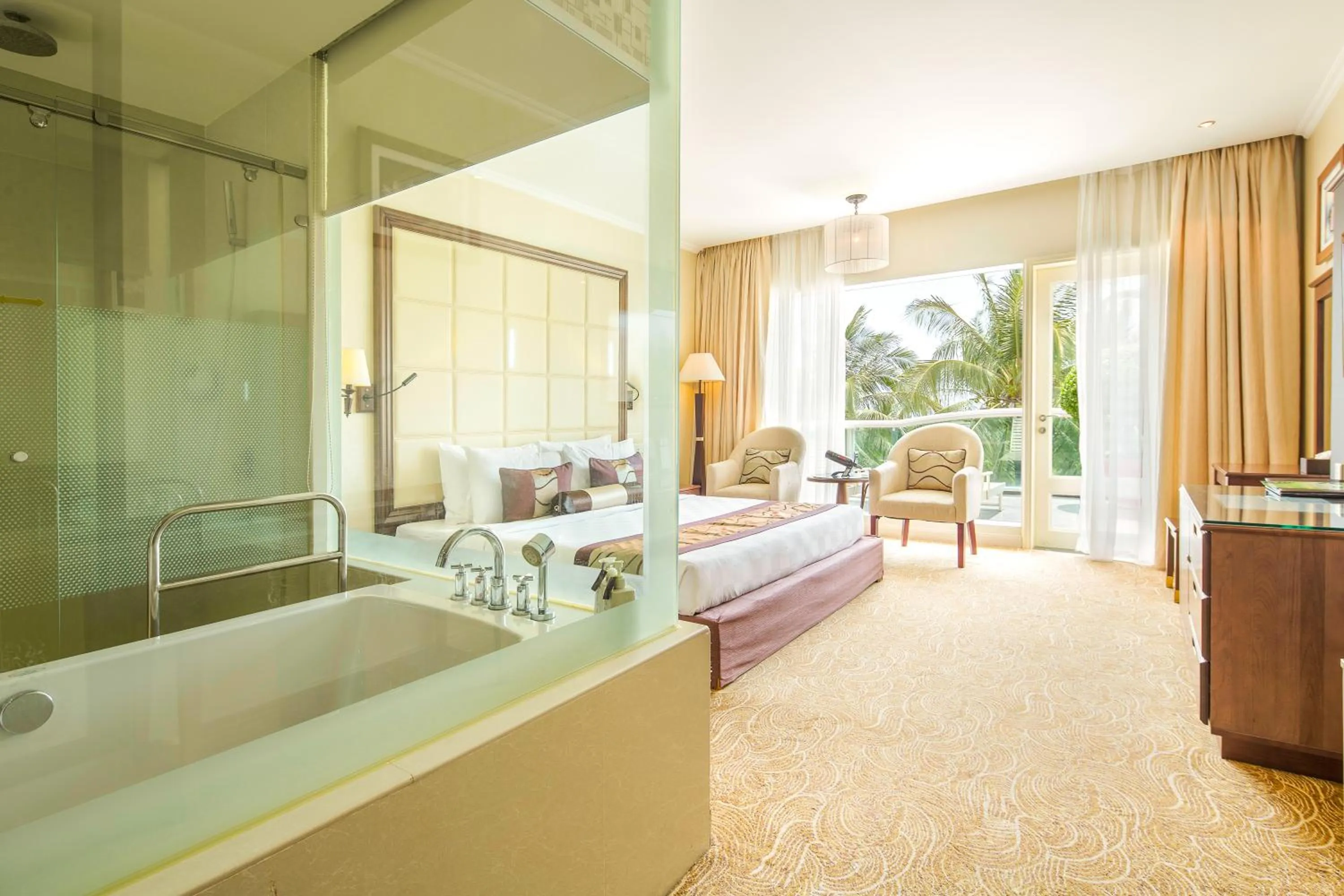 Photo of the whole room, Bed in Sea Links Beach Hotel