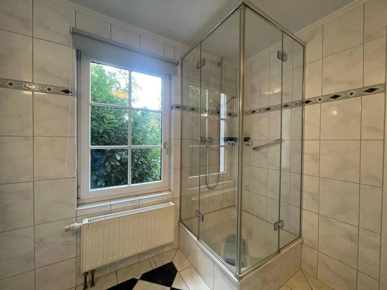 Shower in Hotel Deichvoigt