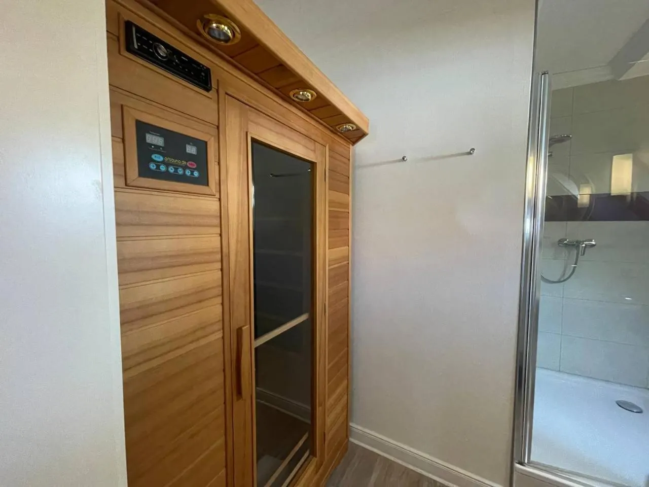 Shower in Hotel Deichvoigt