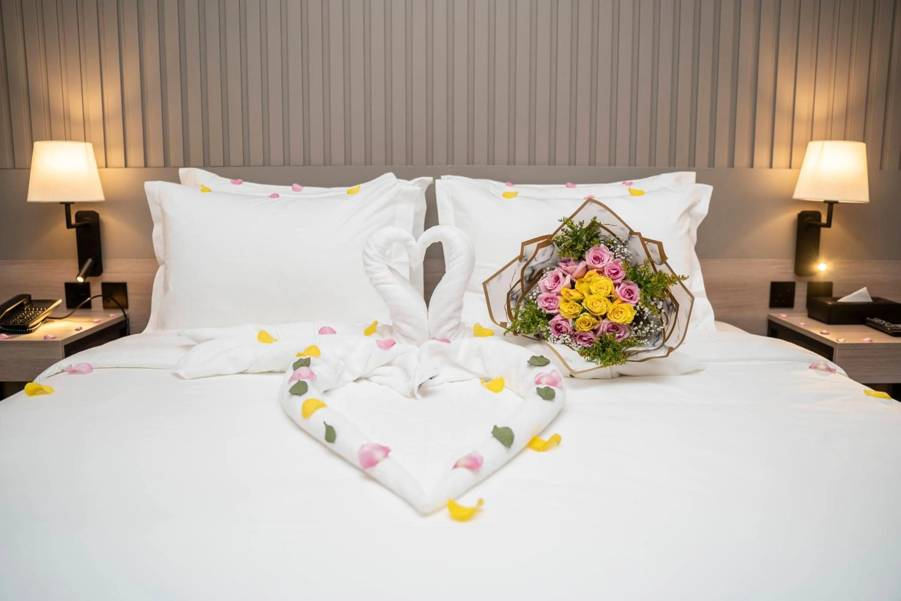 Bedroom, Bed in Manazel Aldiafah serviced Apartments AlSulymaniyah