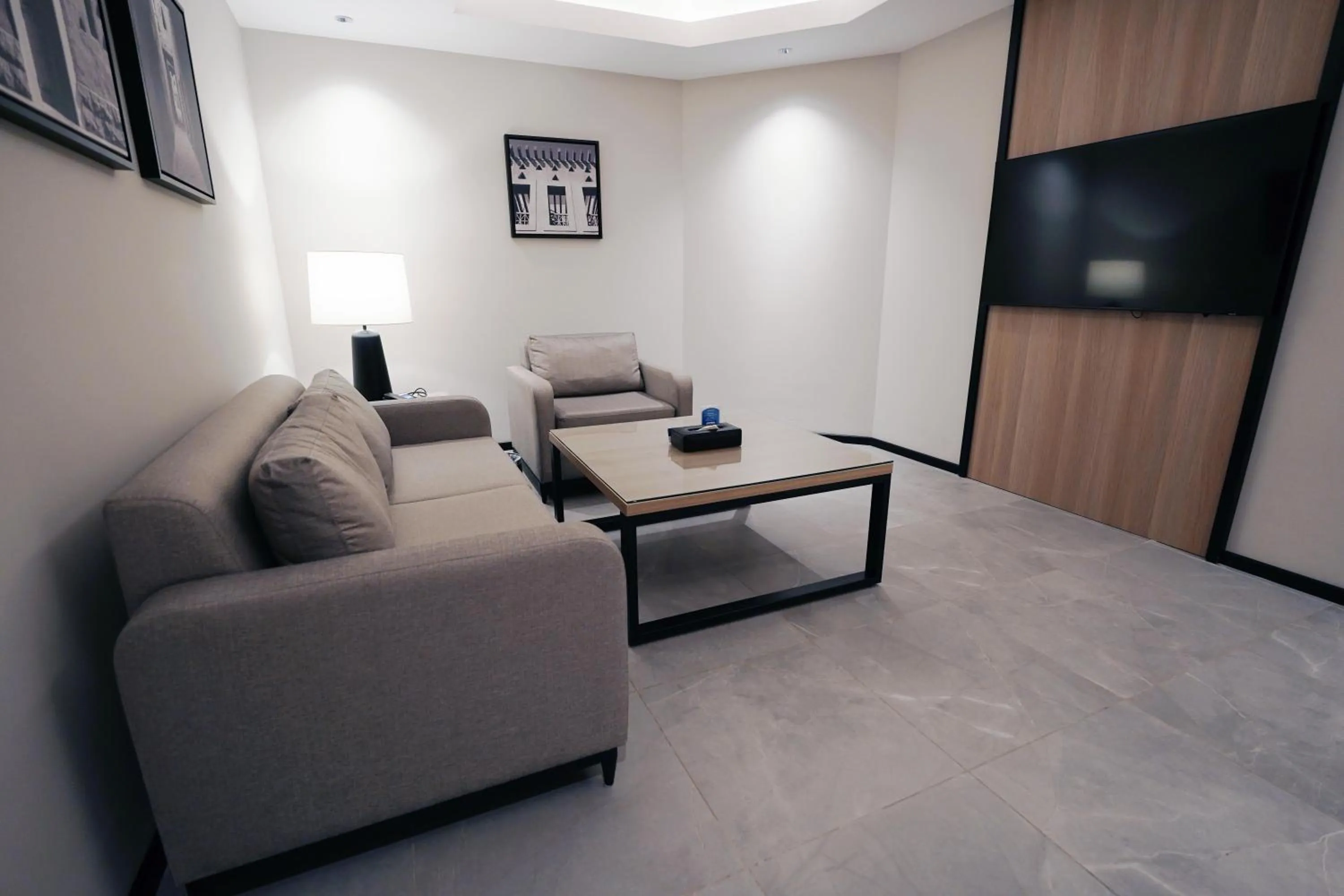 Seating area in Manazel Aldiafah serviced Apartments AlSulymaniyah