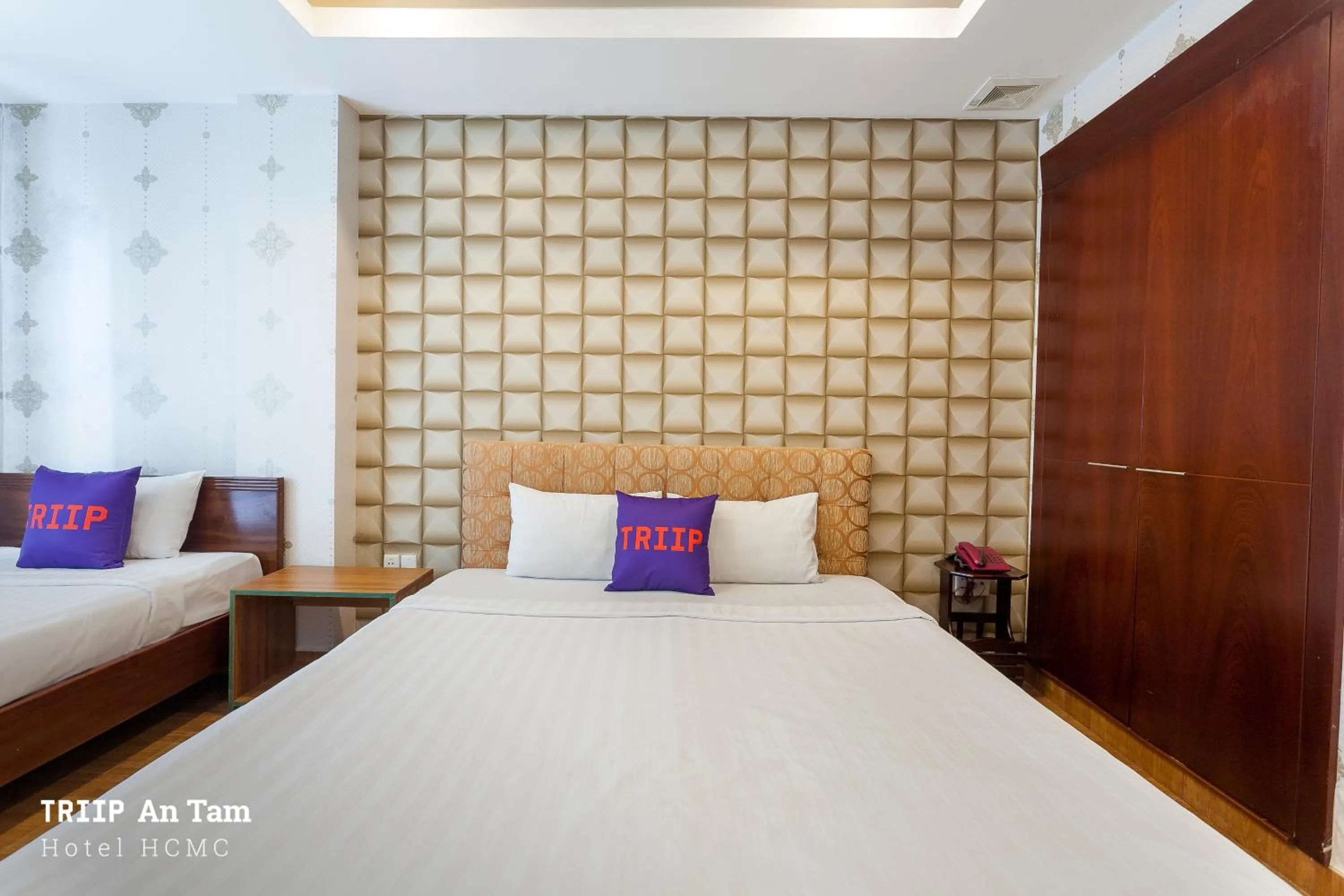 Bed in Mays Hotel- Ben Thanh