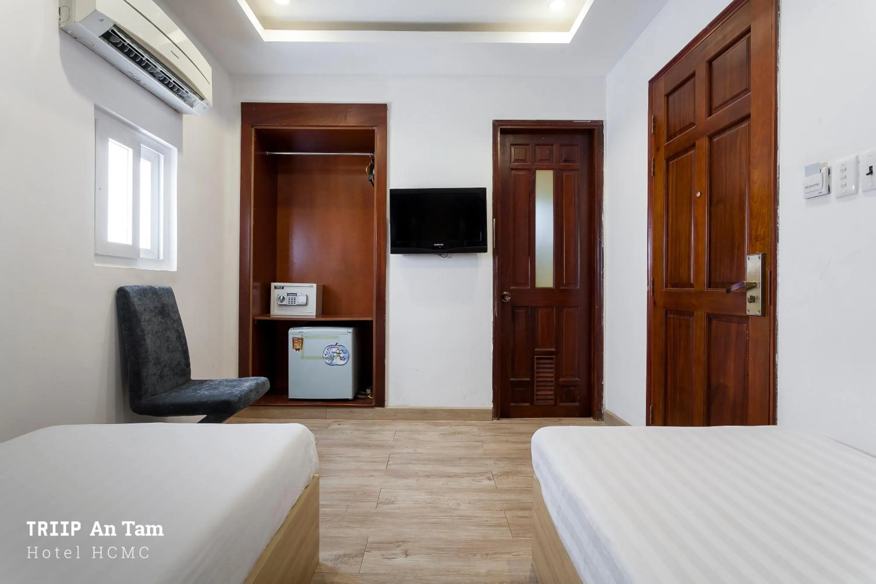 Communal lounge/ TV room, Bed in Mays Hotel- Ben Thanh