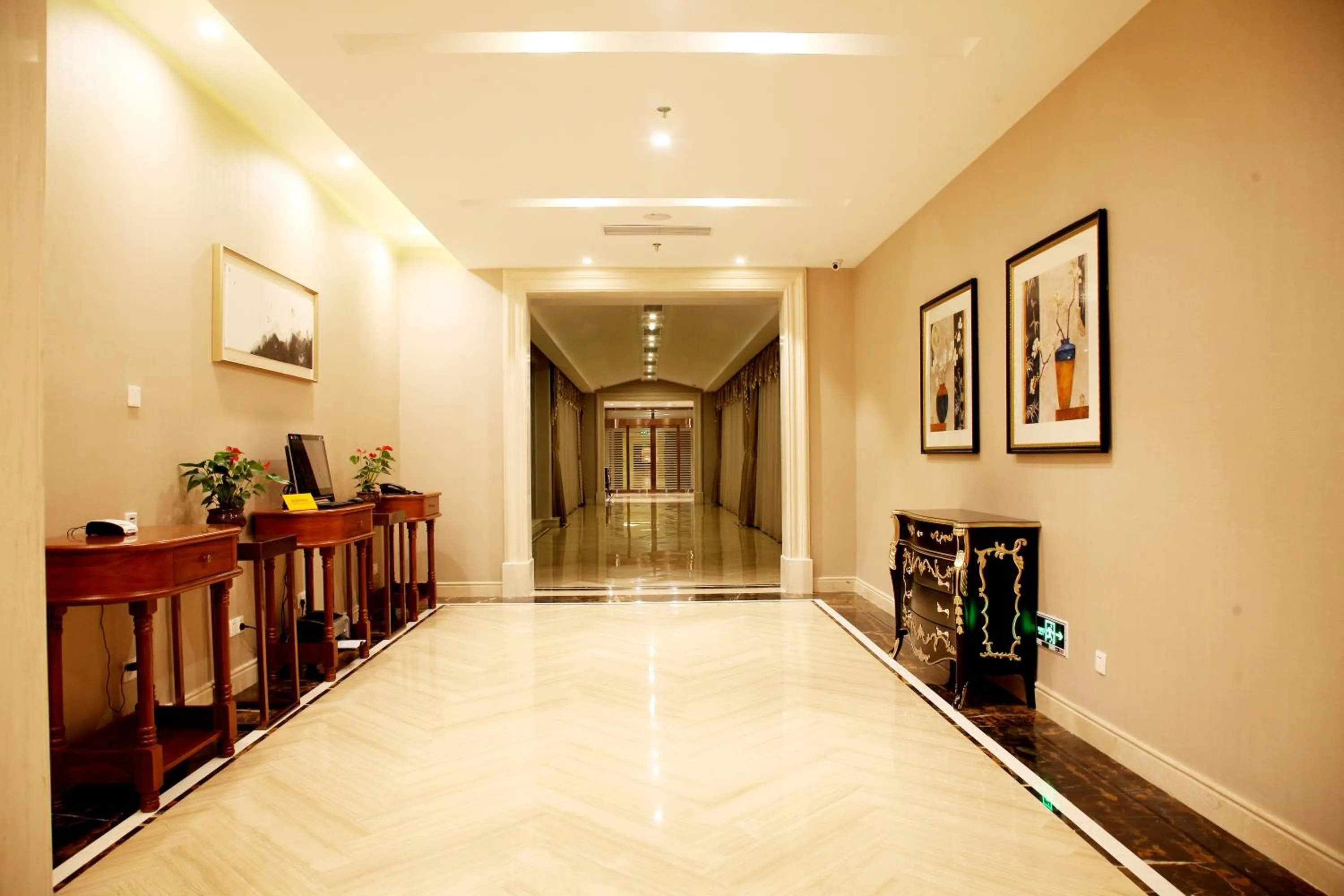 Decorative detail in Ramada by Wyndham Beijing Airport