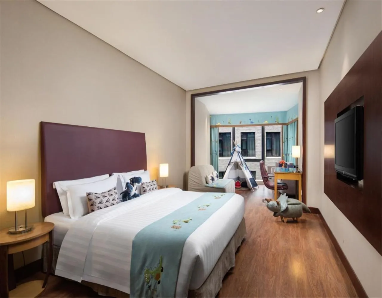 Bed in Ramada by Wyndham Beijing Airport