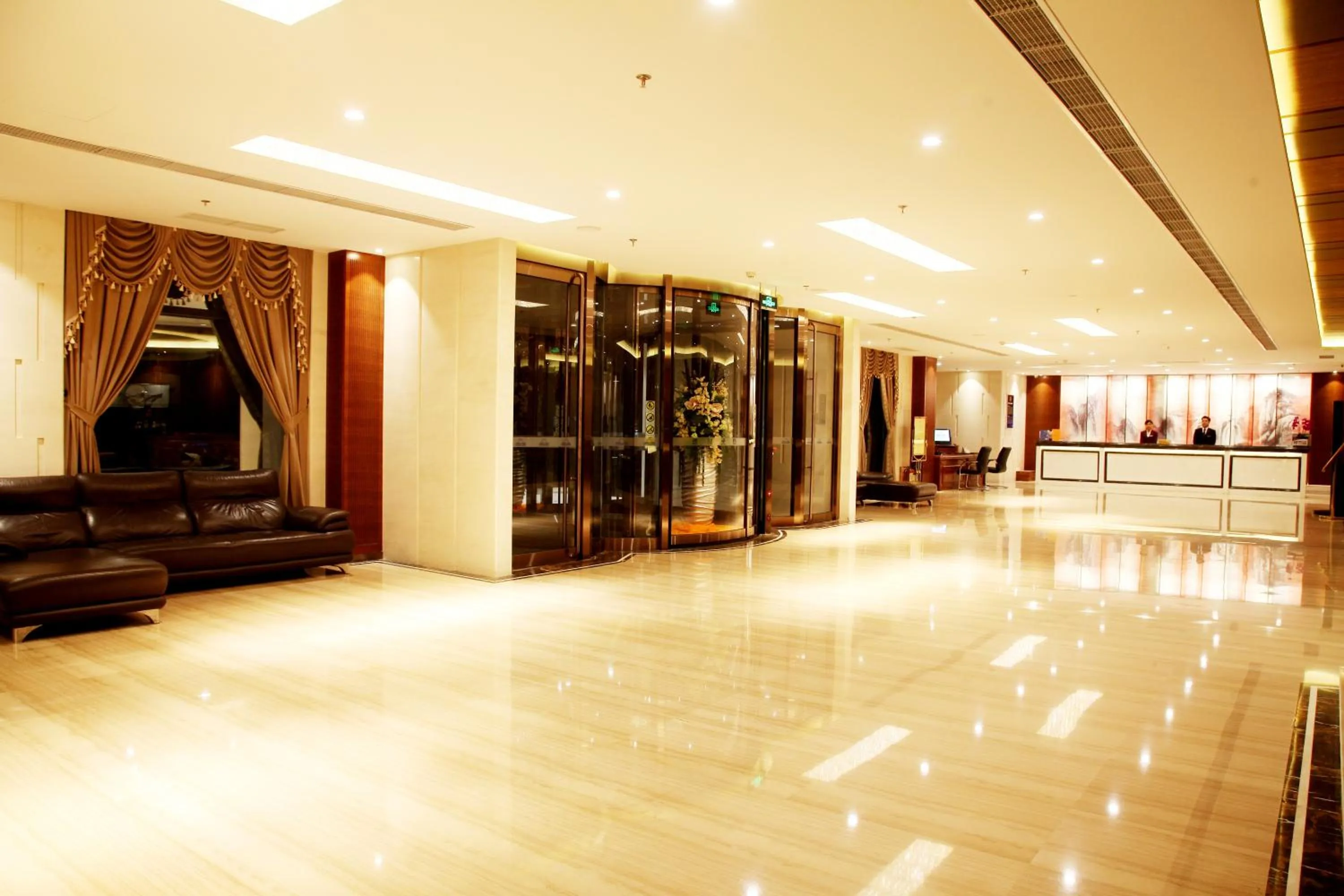 Lobby or reception in Ramada by Wyndham Beijing Airport