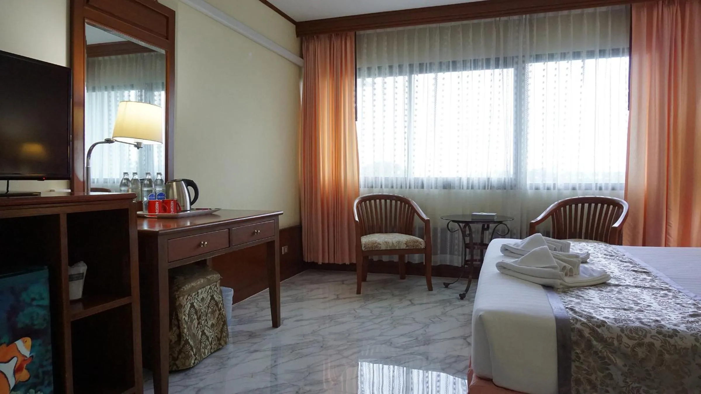 Photo of the whole room, Bed in Wattana Park Hotel