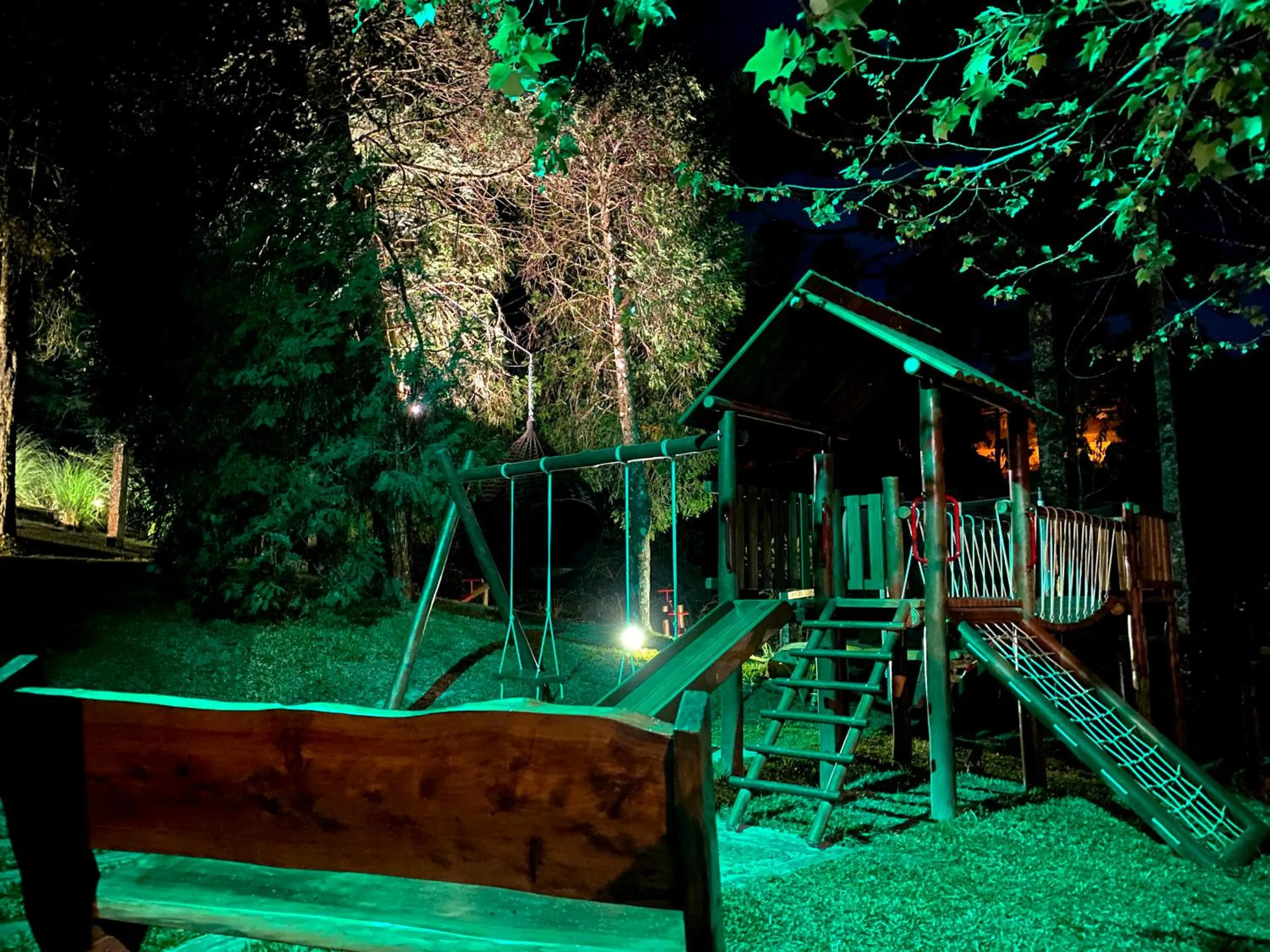 children in Hotel Boutique QUEBRA-NOZ