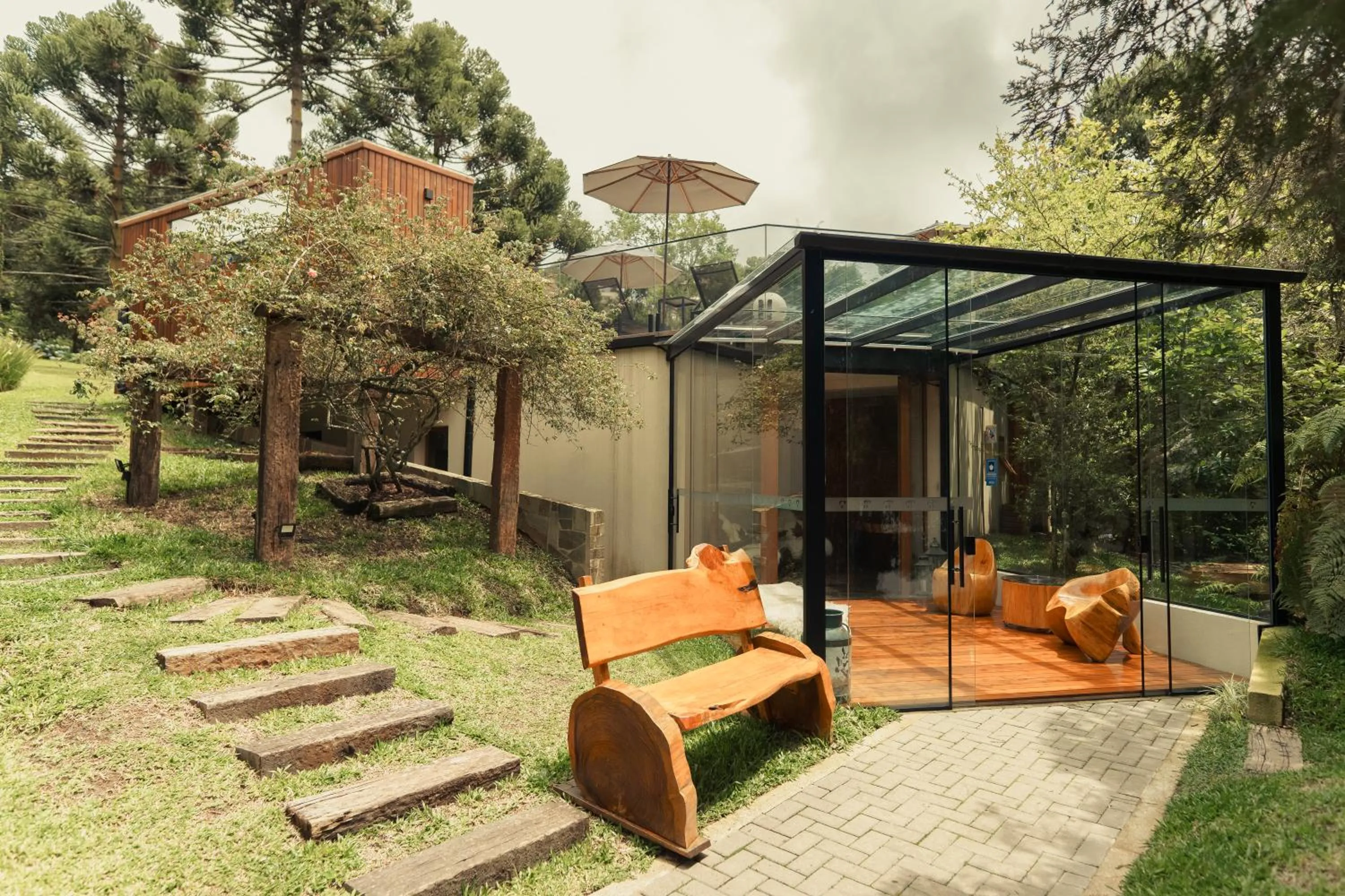 Garden in Hotel Boutique QUEBRA-NOZ