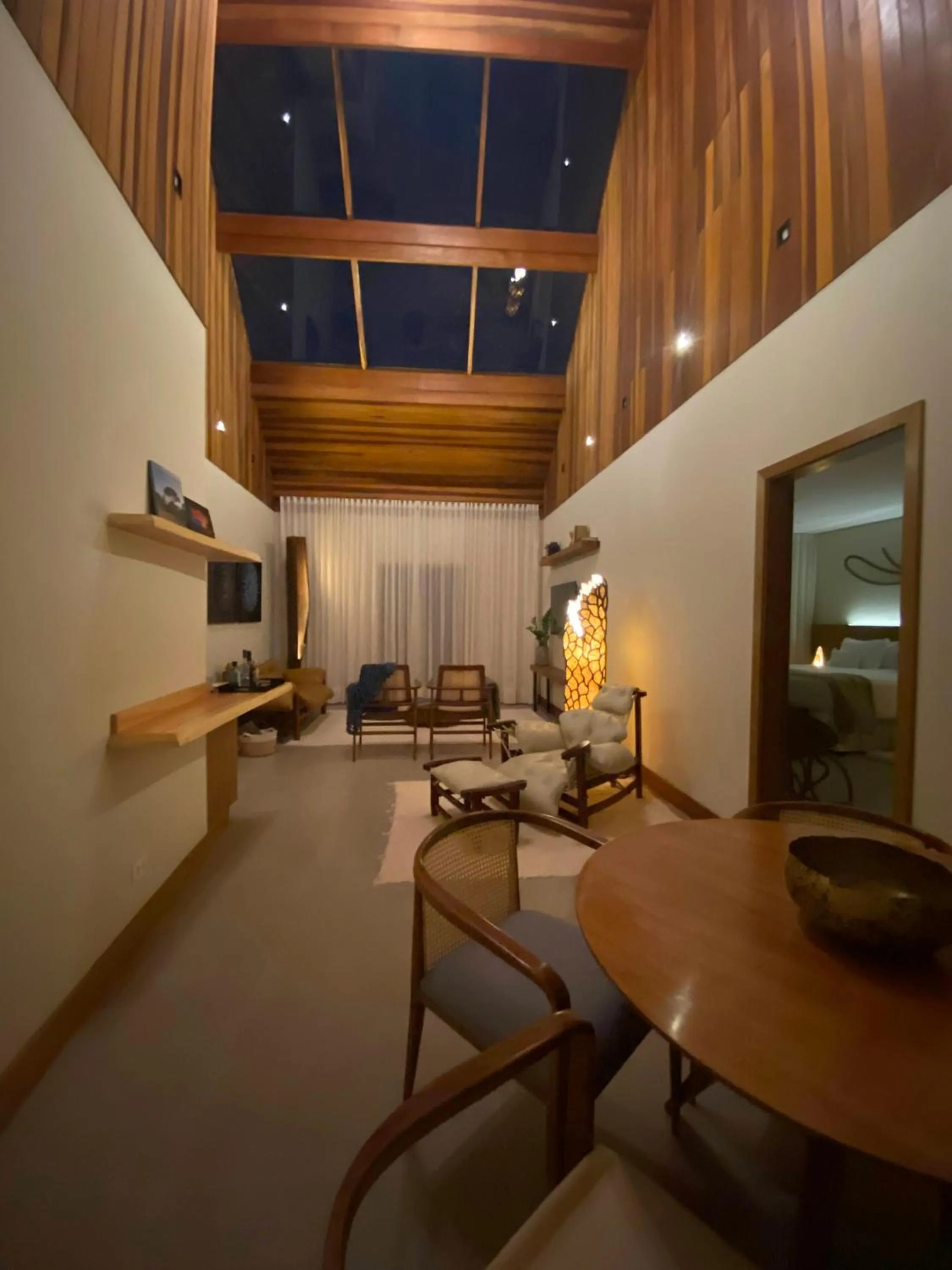 Communal lounge/ TV room in Hotel Boutique QUEBRA-NOZ