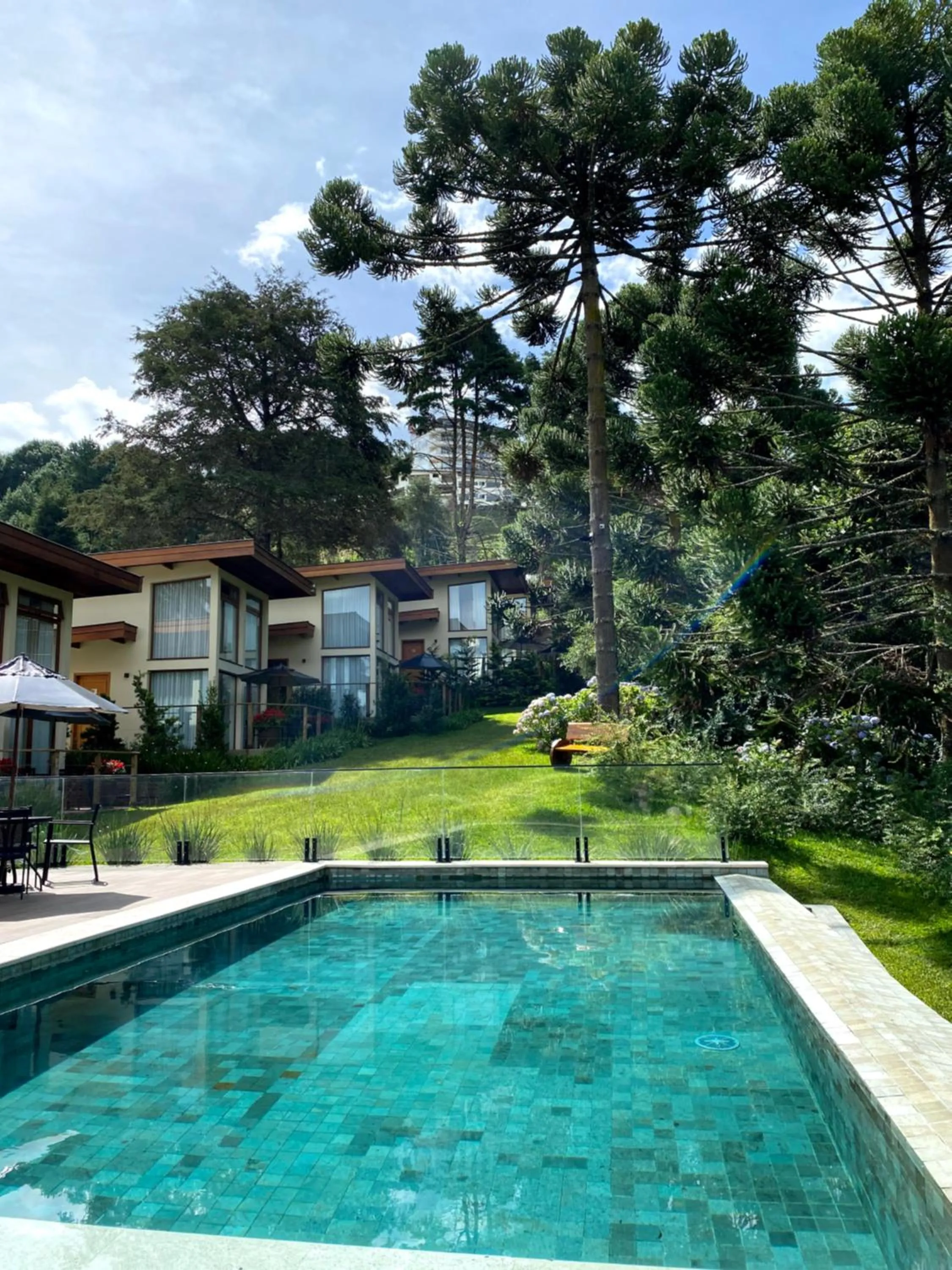 Swimming pool in Hotel Boutique QUEBRA-NOZ