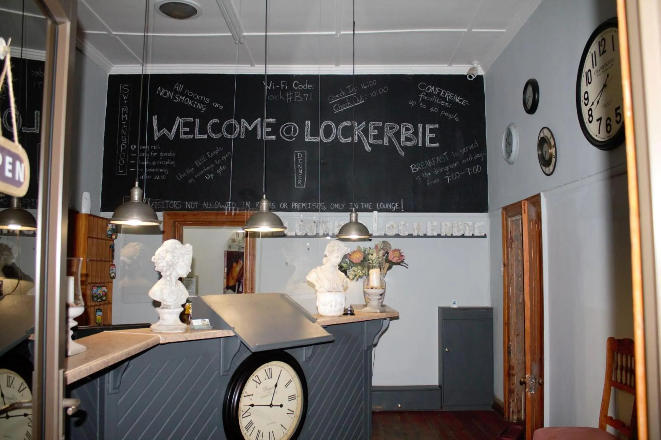 Facade/entrance in Lockerbie Lodge