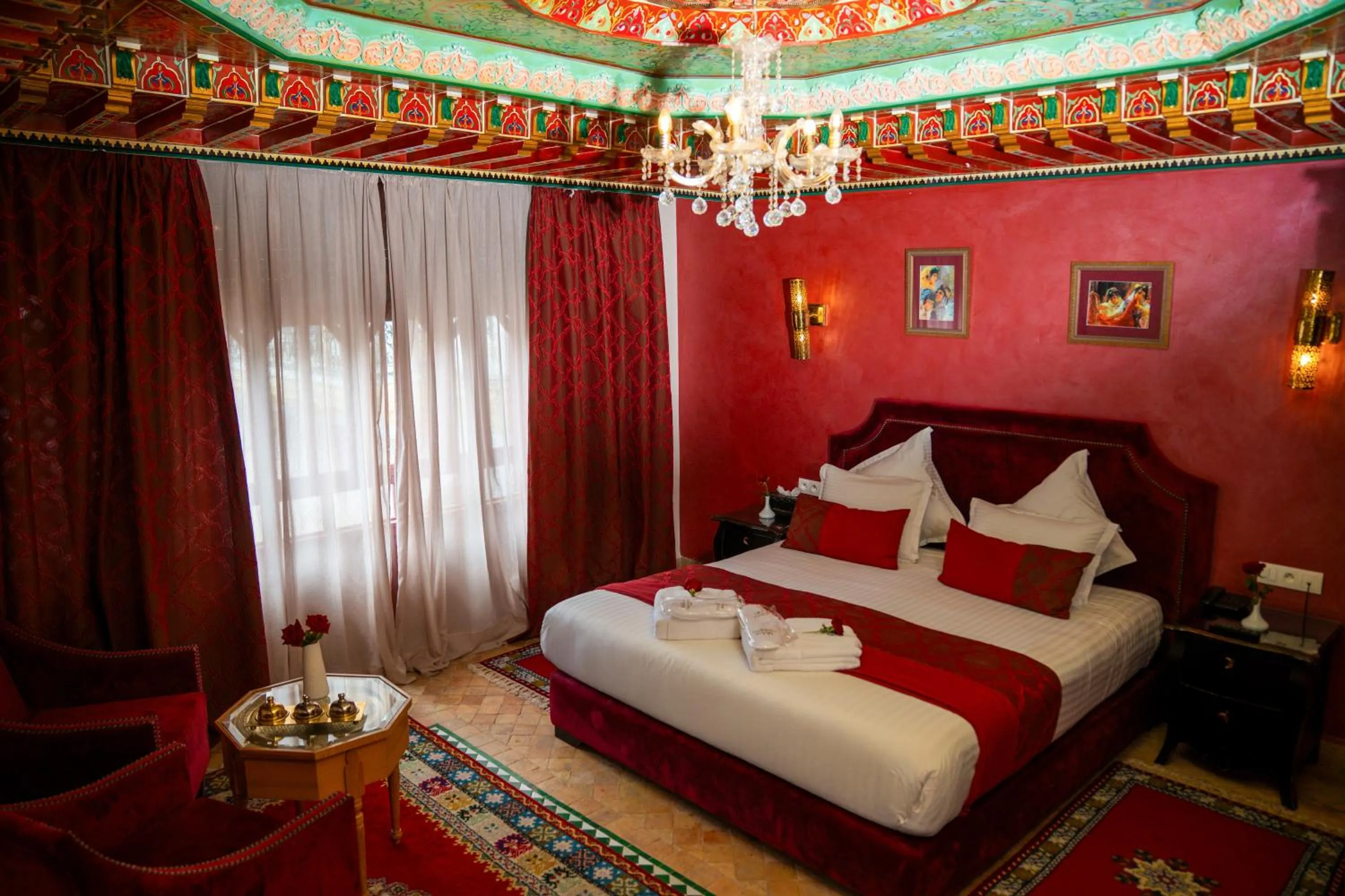 Bed in Palais Zahia Hotel & Spa
