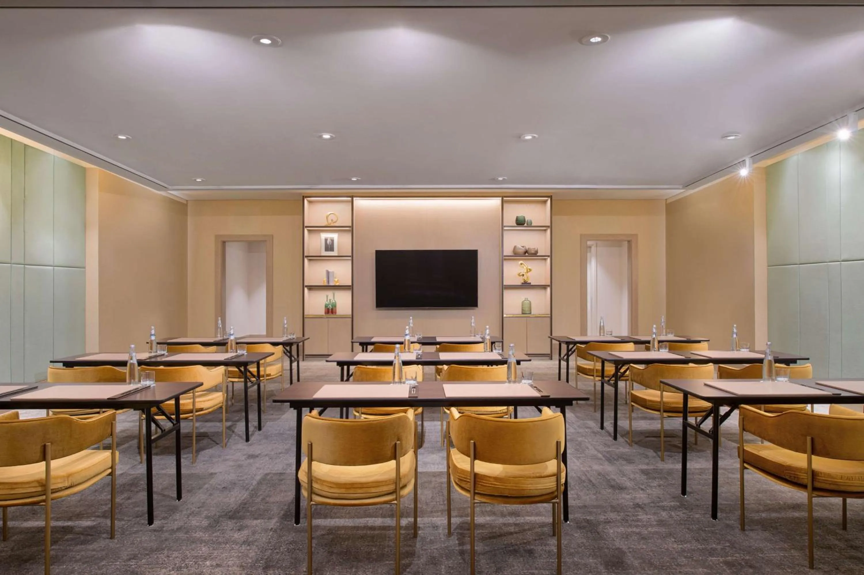 Meeting/conference room in Waldorf Astoria Cairo Heliopolis