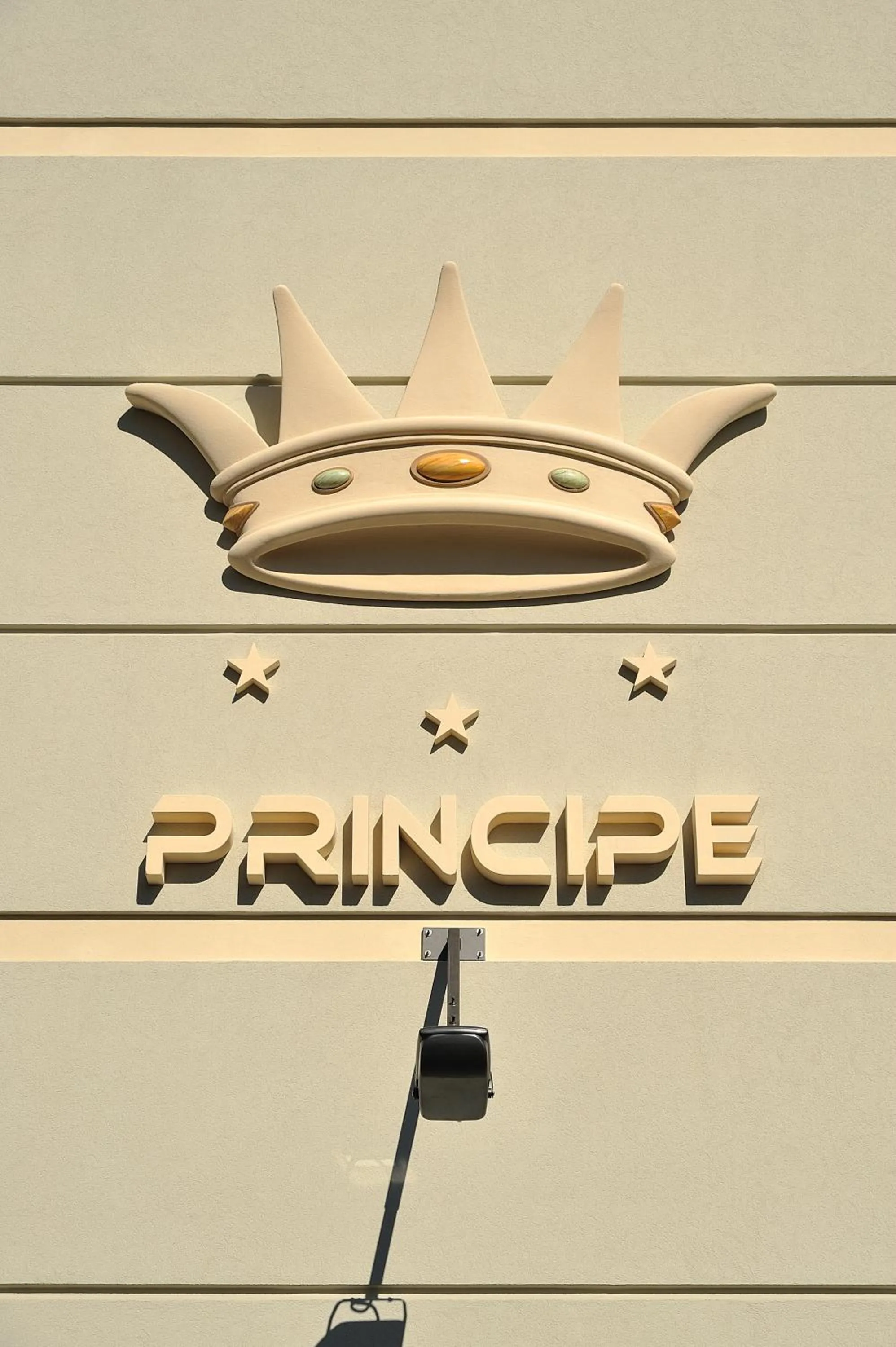 Property logo or sign in Hotel Principe