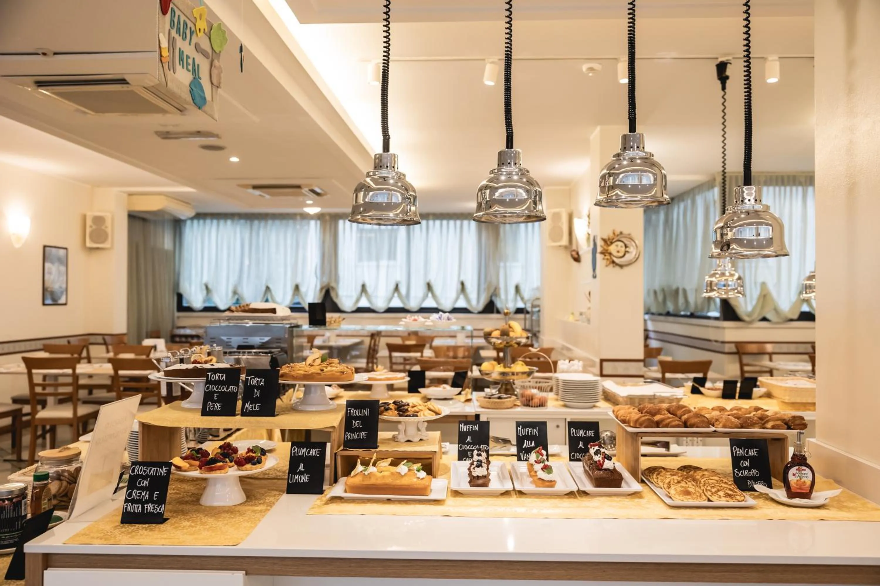 Breakfast in Hotel Principe