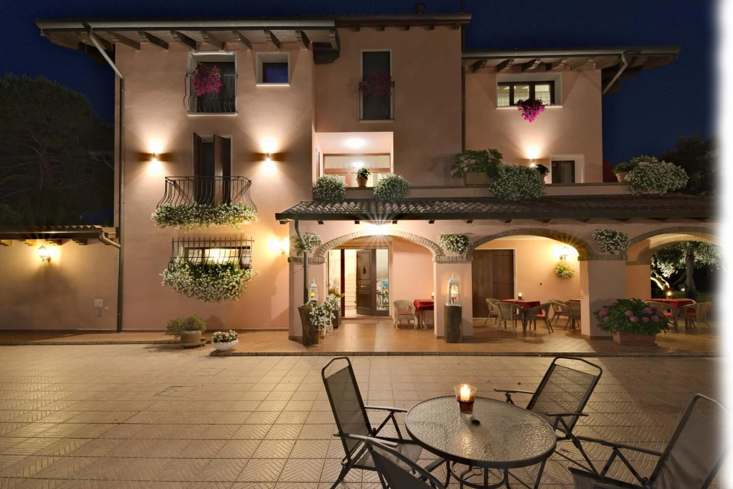 Patio in Villa ai Tigli Venice Airport Rooms Keyless&Self Check in