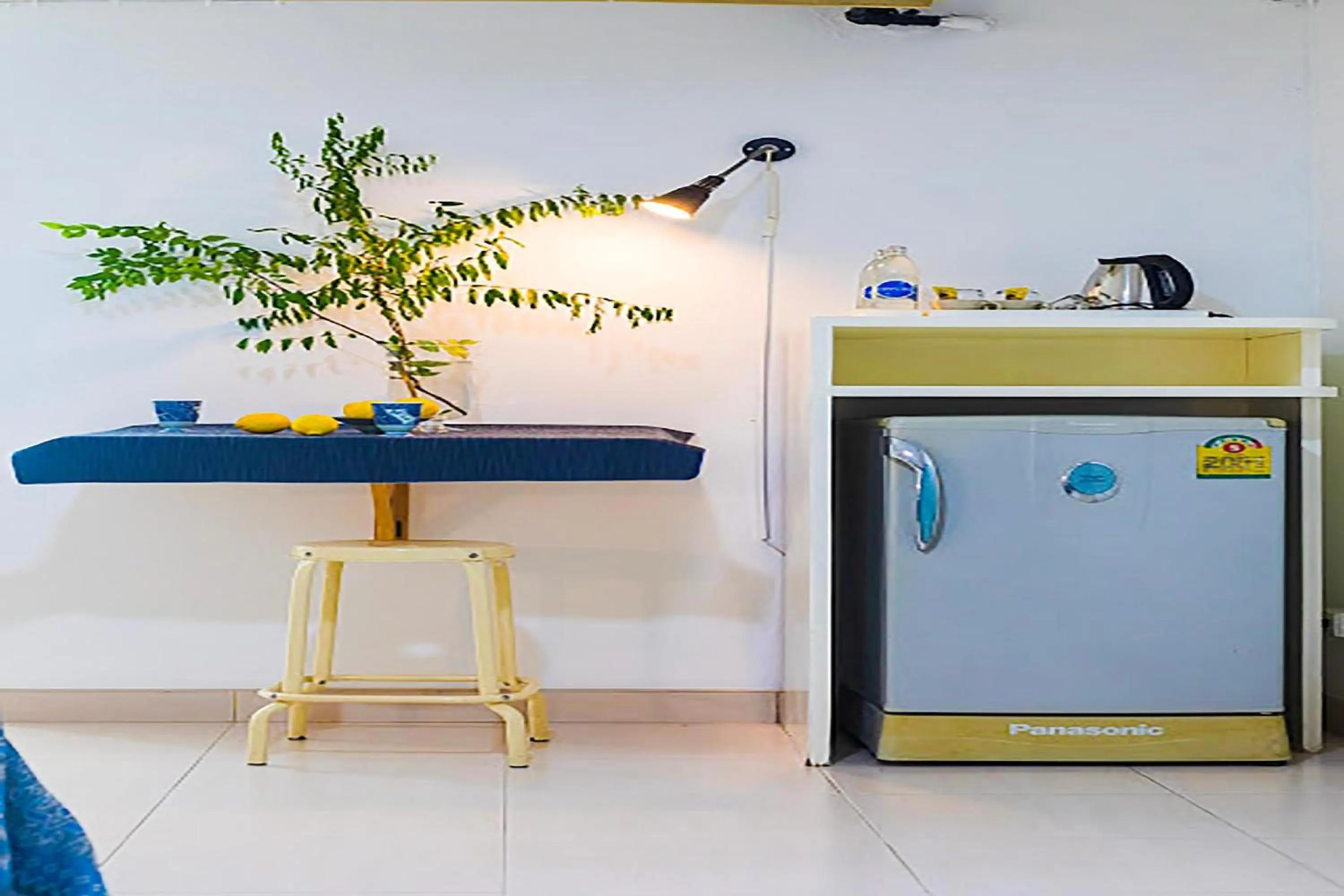 Bedroom in Collection O Howard Square Boutique Hotel