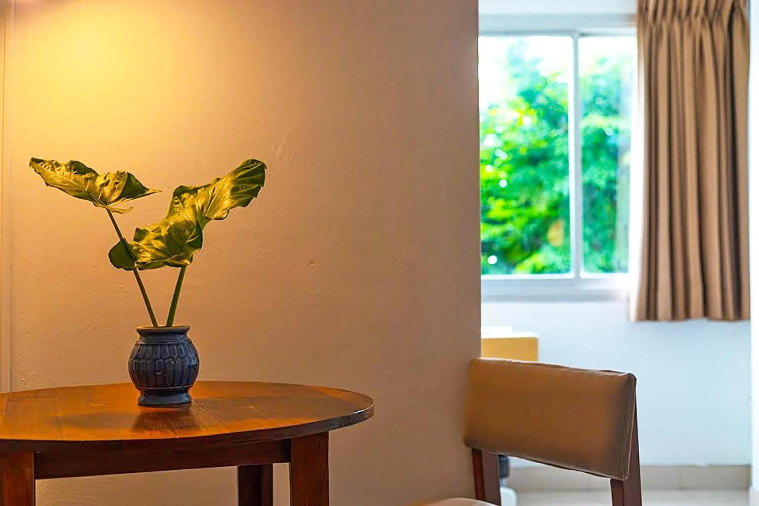 Bedroom in Collection O Howard Square Boutique Hotel