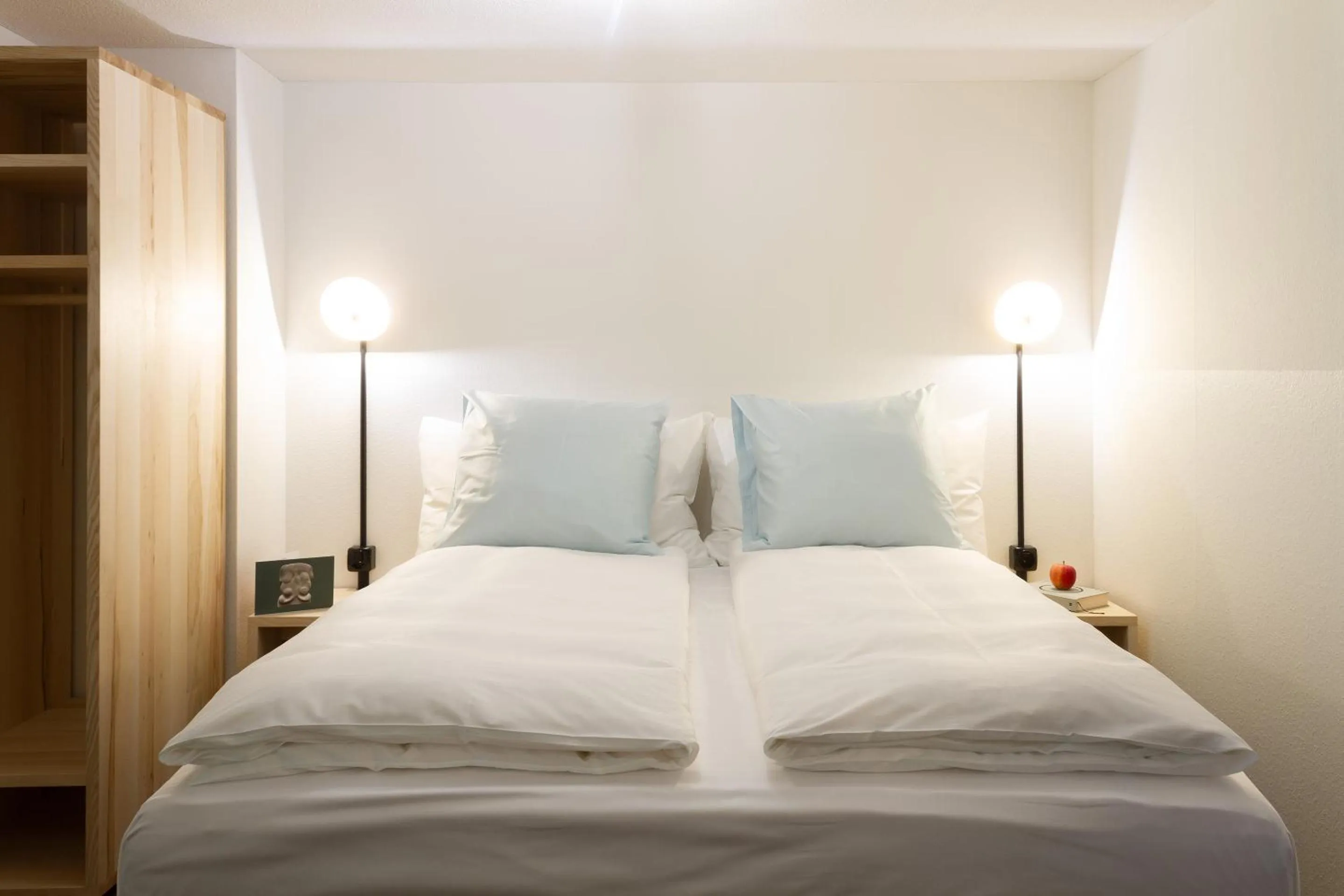 Bed in Hotel Schlüssel