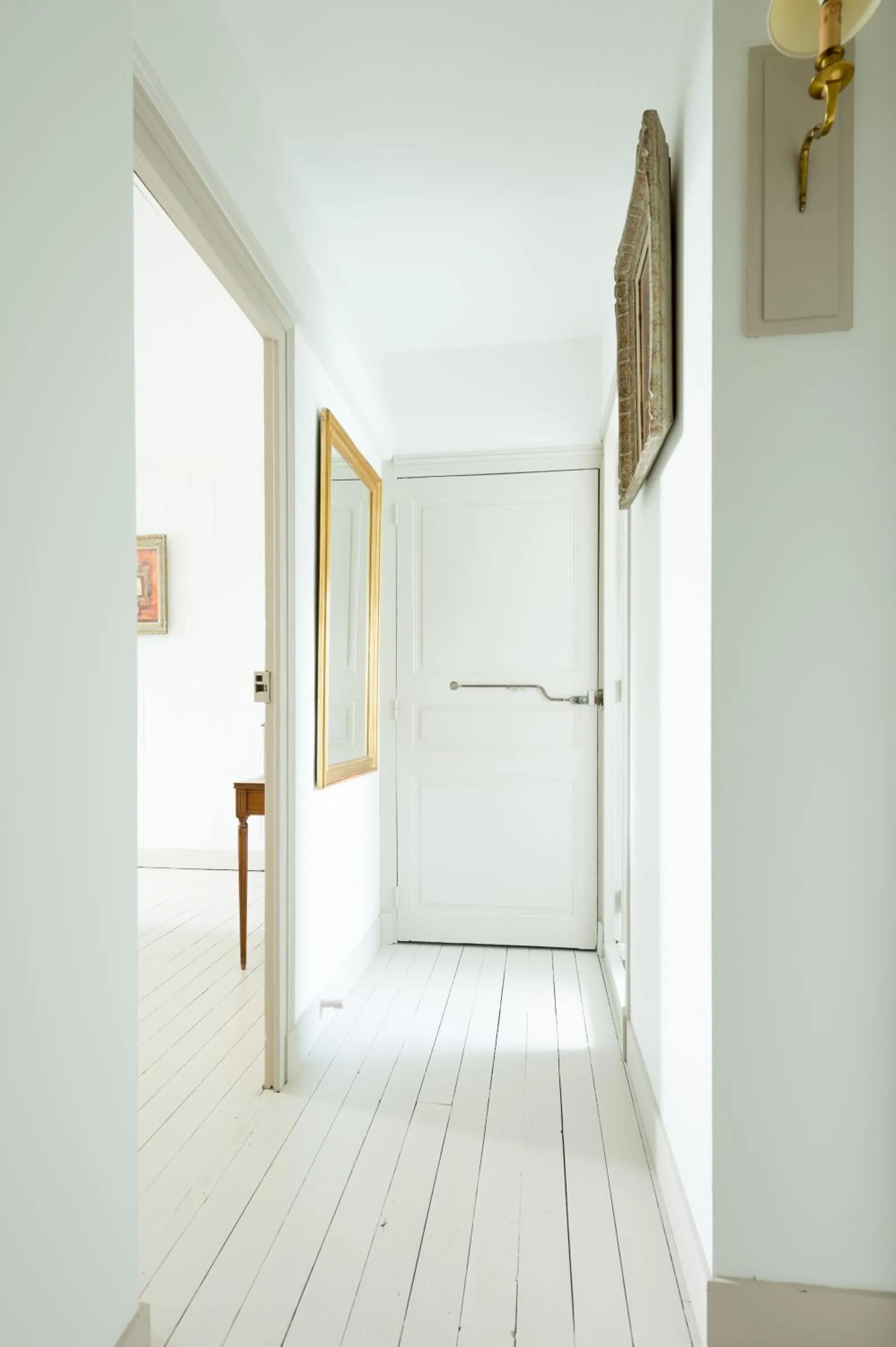 Bedroom in La Perluette