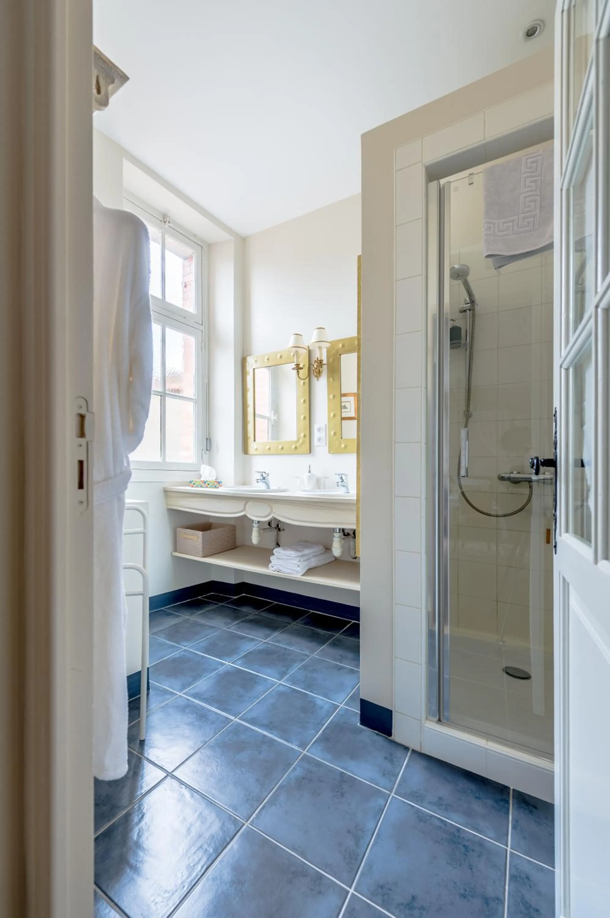 Bathroom in La Perluette