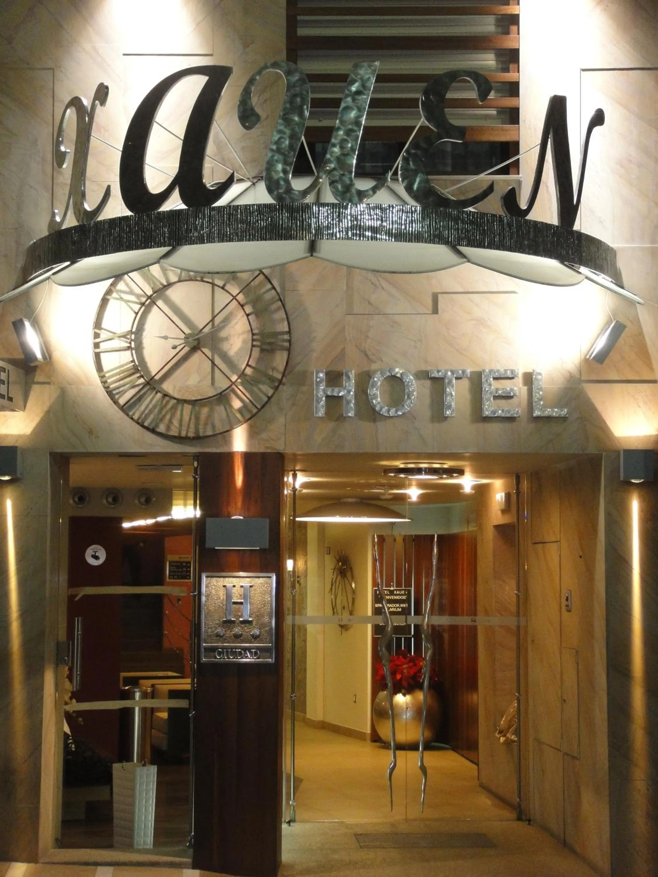 Logo/Certificate/Sign in Hotel Xauen