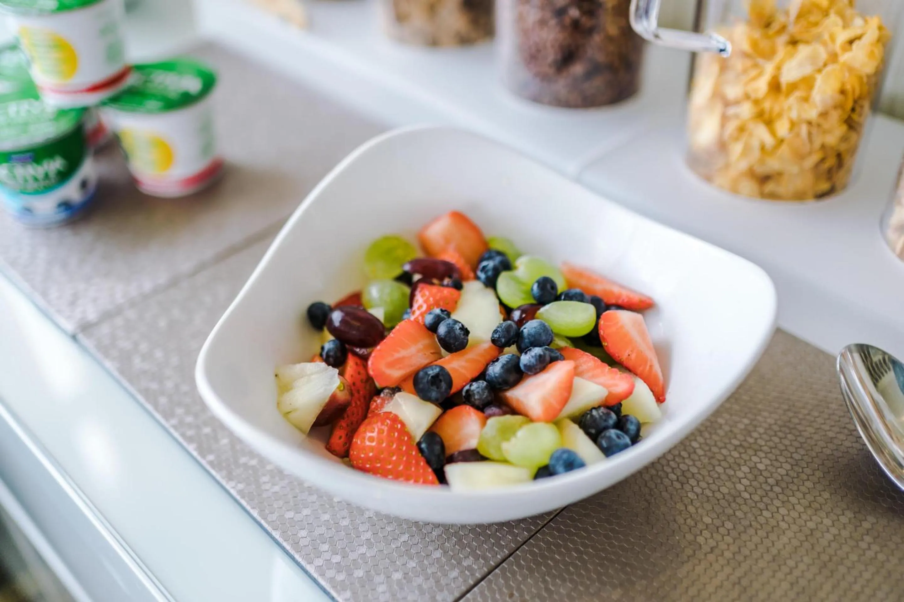 Breakfast in Holcombe Guest House