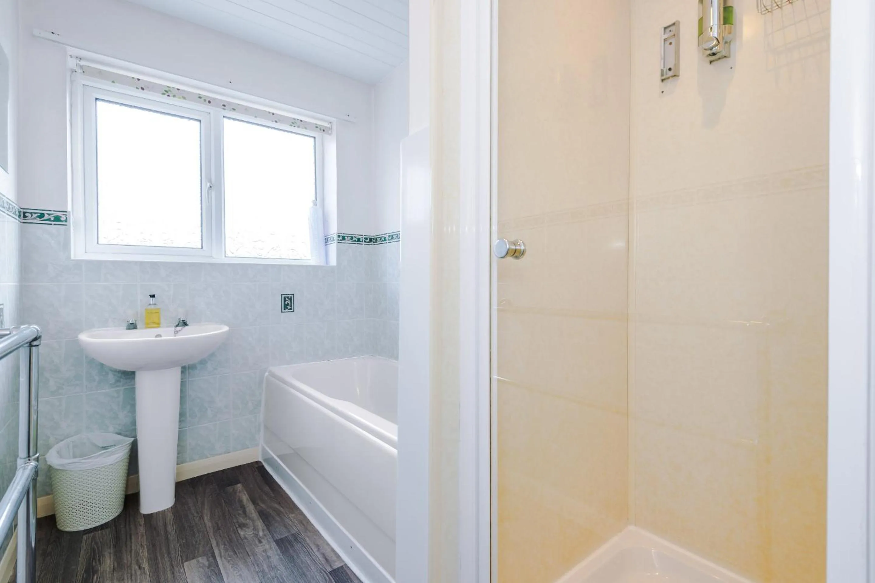 Bathroom in Holcombe Guest House