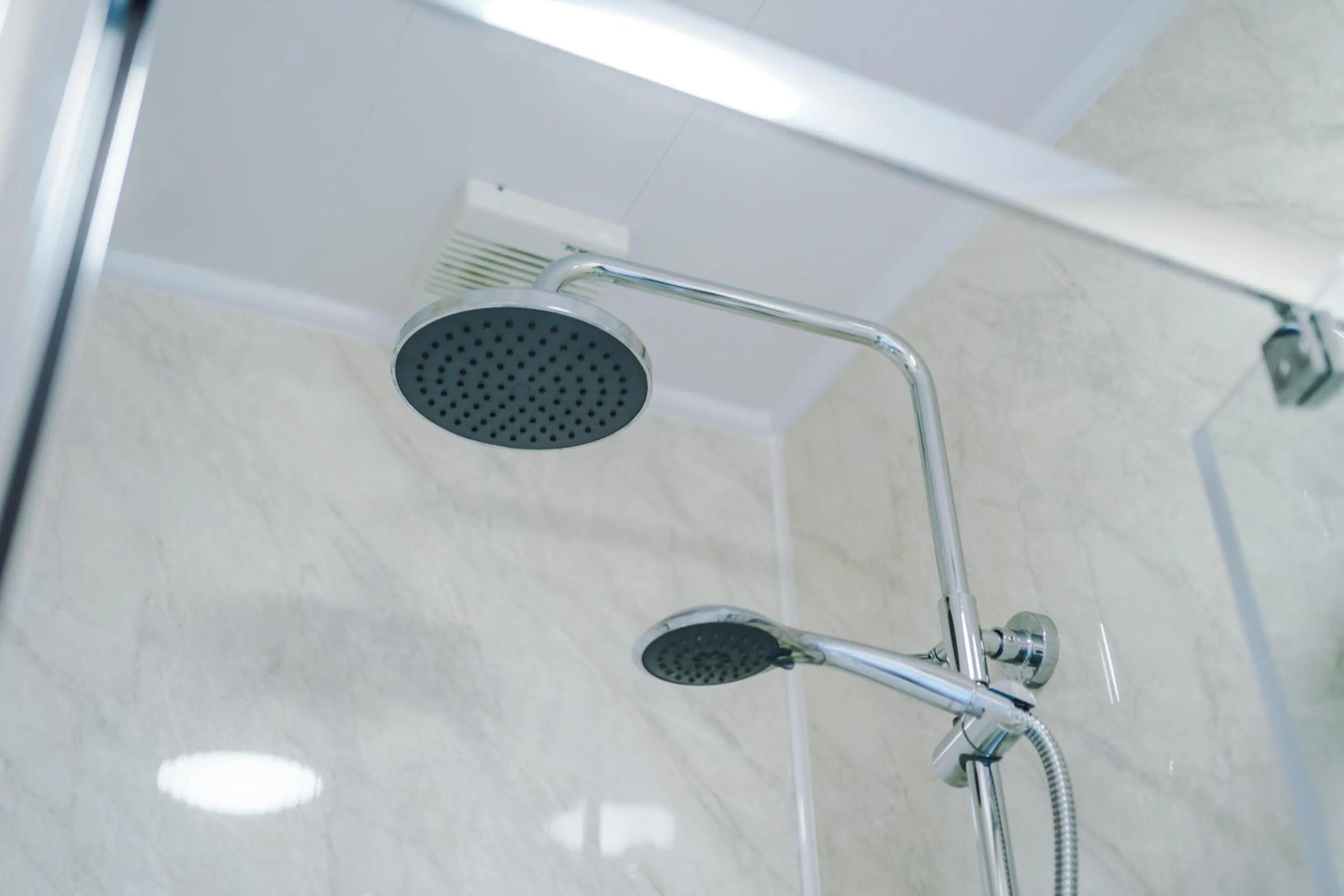 Bathroom in Holcombe Guest House