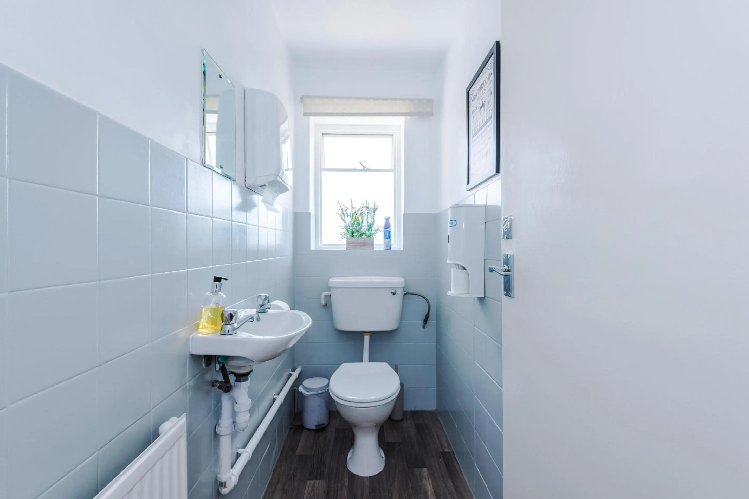 Bathroom in Holcombe Guest House