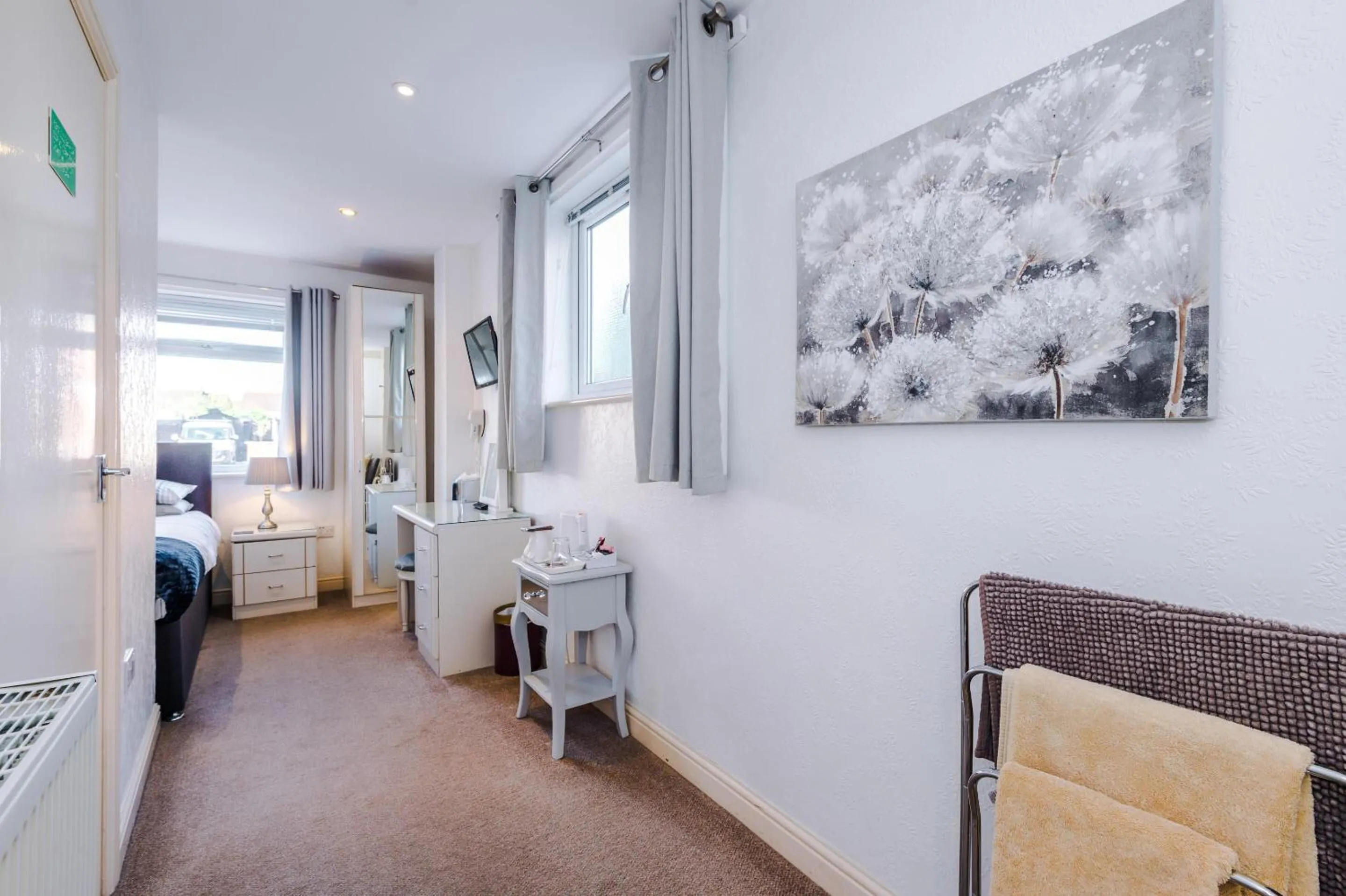 Bedroom in Holcombe Guest House