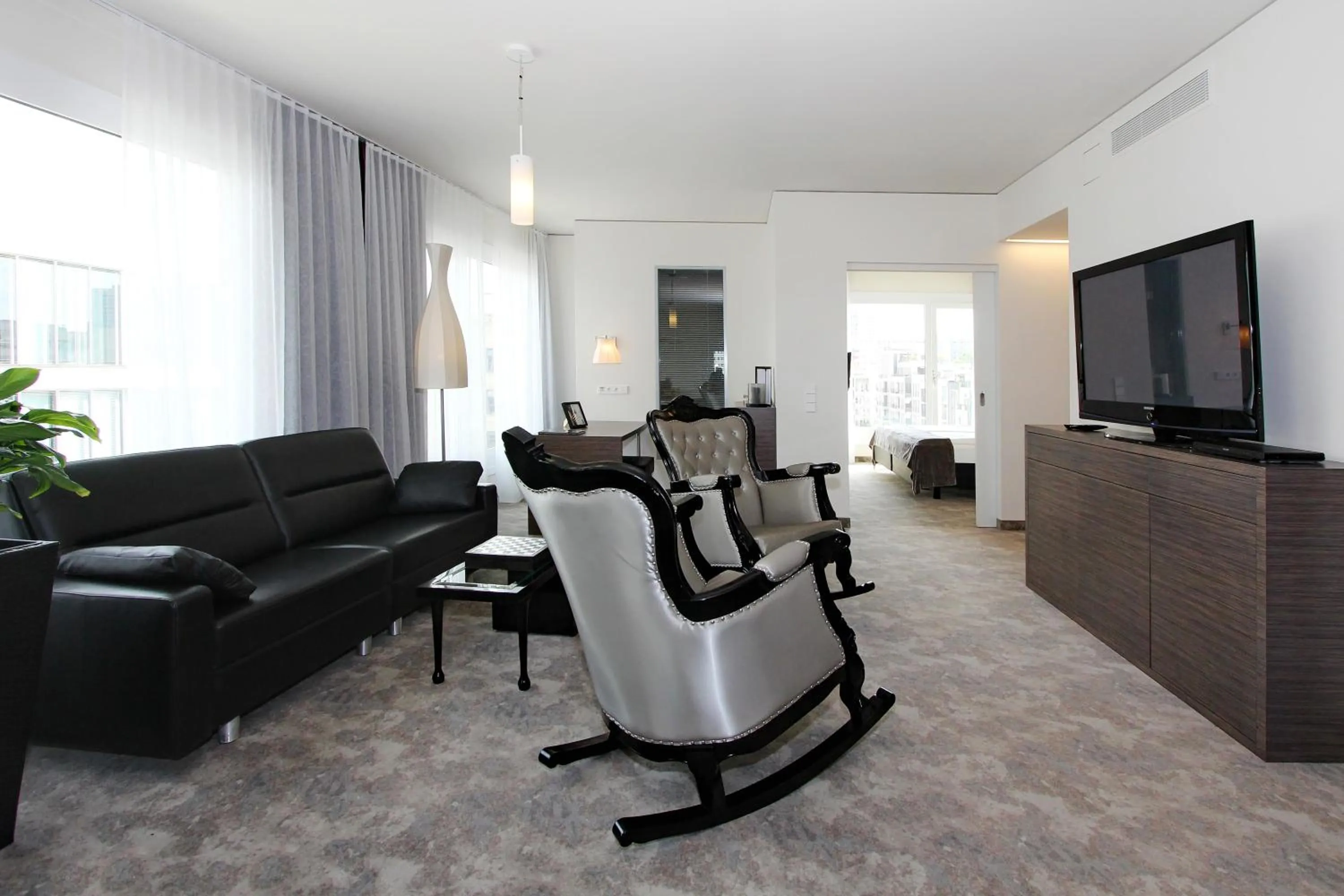 Bed in ARCOTEL John F Berlin