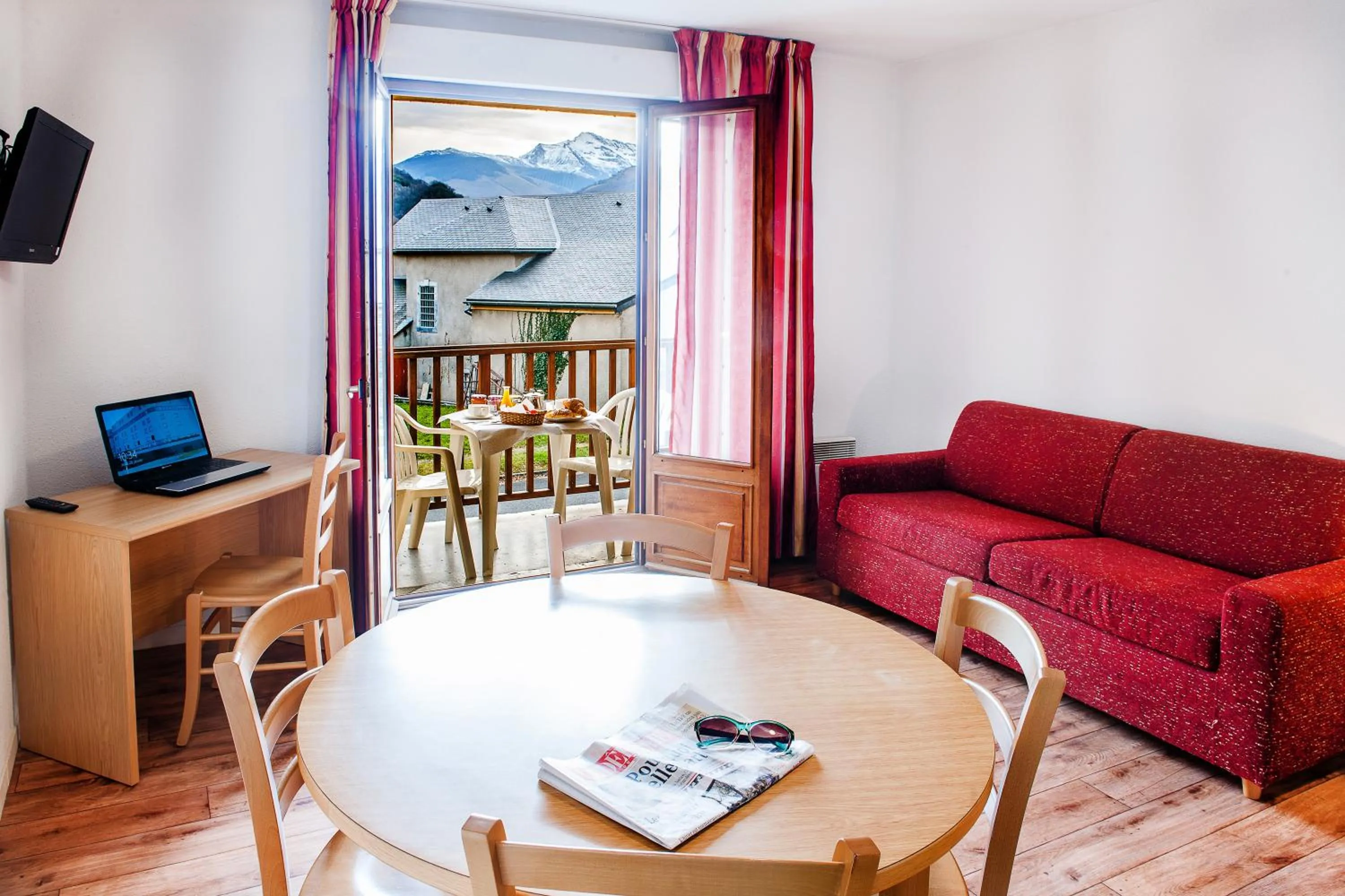 Day, Seating Area in Résidence Les Marquises