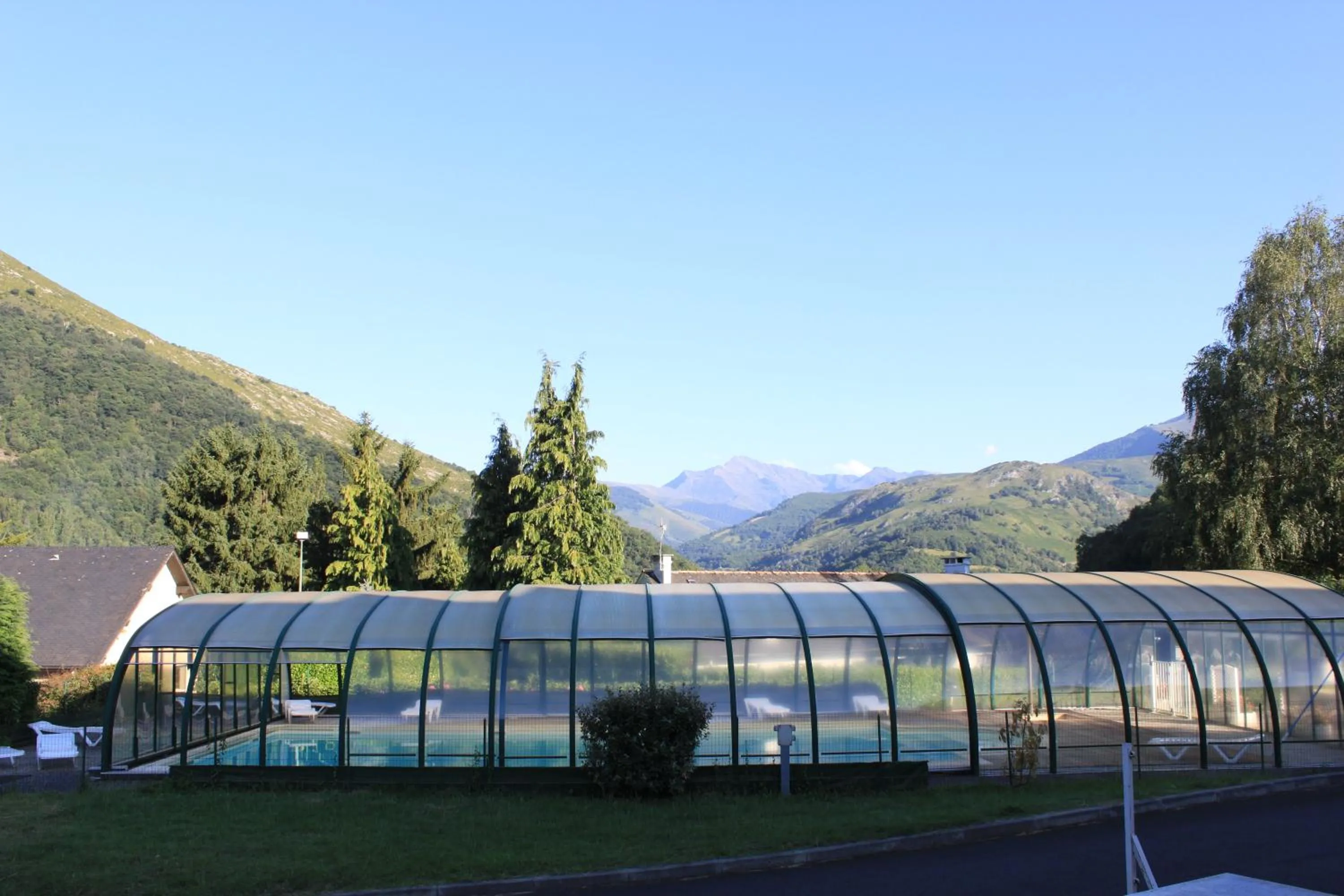Swimming pool in Résidence Les Marquises