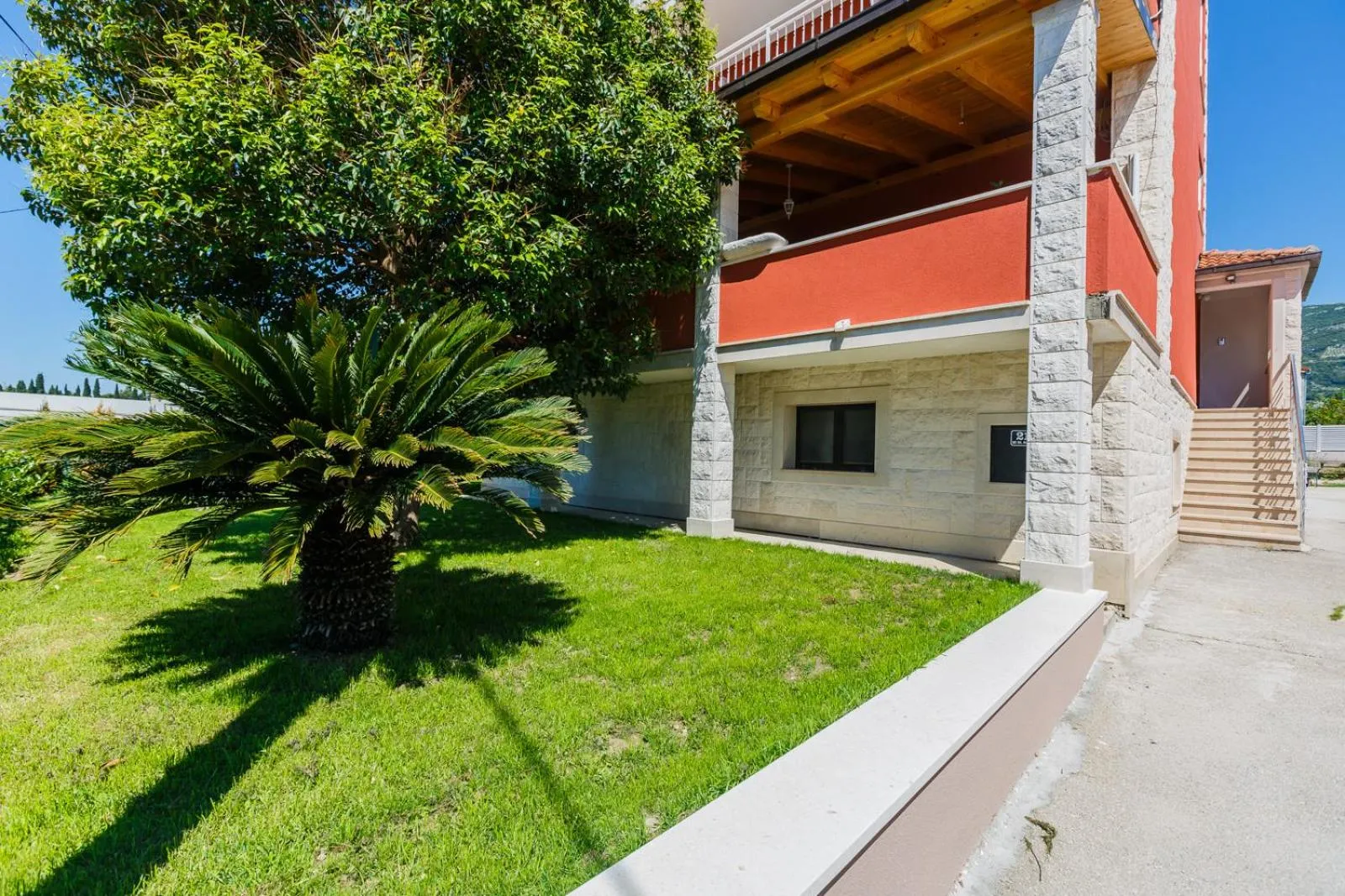 Garden in Villa Tea