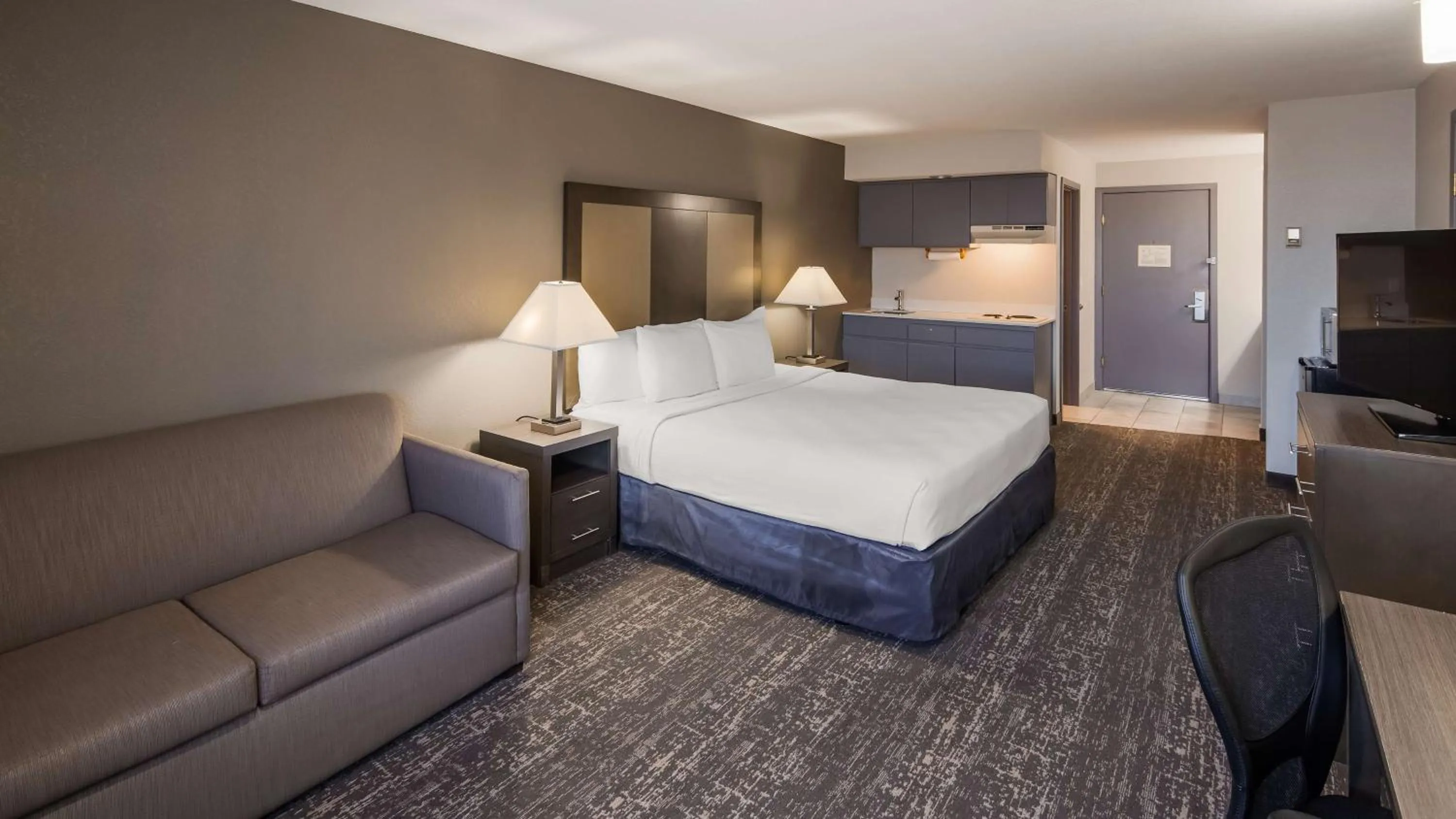 Bed in Baymont by Wyndham Moses Lake