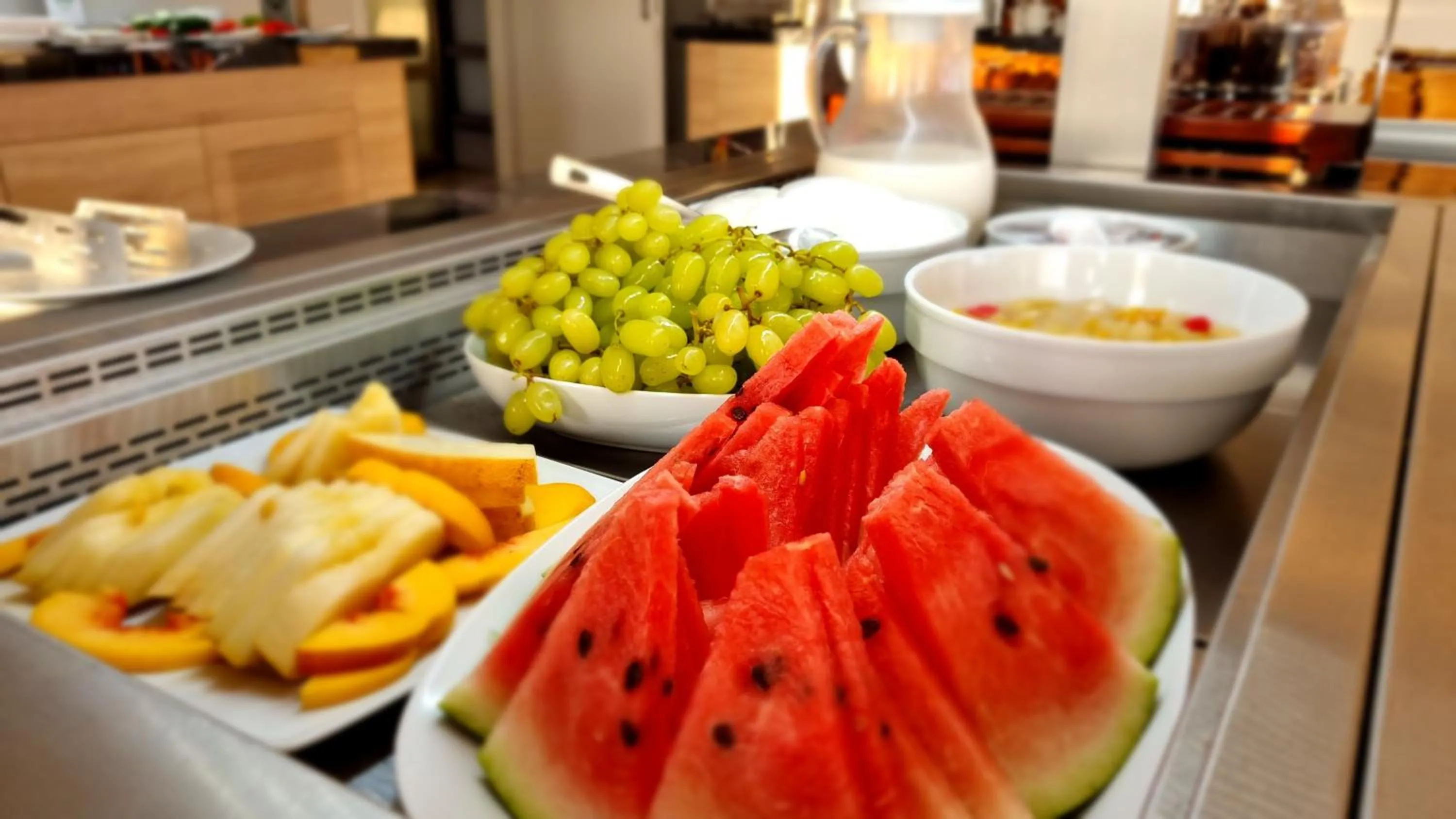 Breakfast in Sunny Bay Hotel