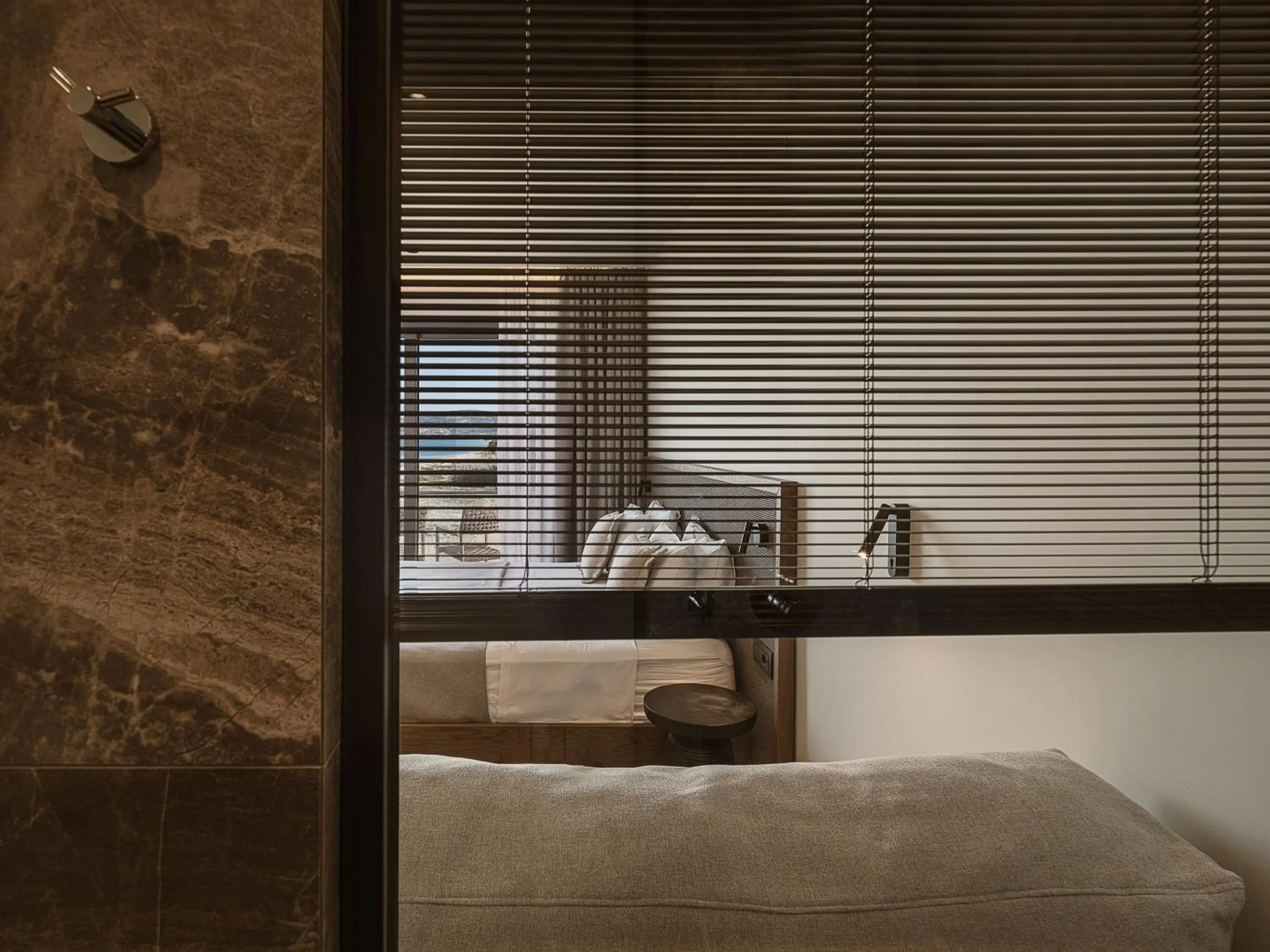 Bedroom, Bed in Sunny Bay Hotel