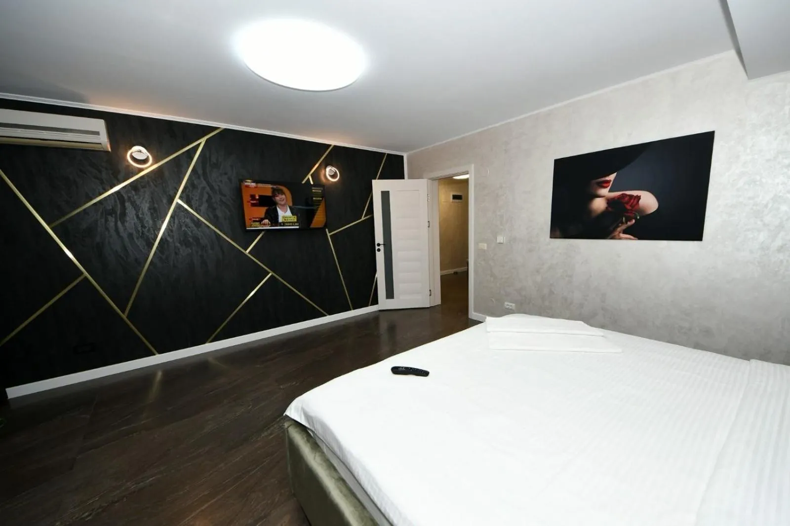 FLY - Regim Hotelier Galati