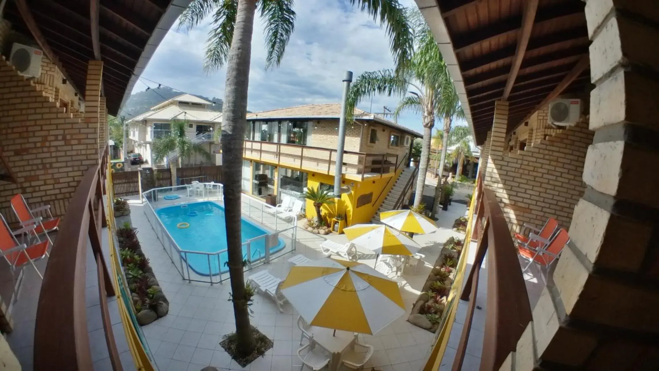 Family Room with Balcony in Pousada Maunaloa Family Room with Balcony in Pousada Maunaloa