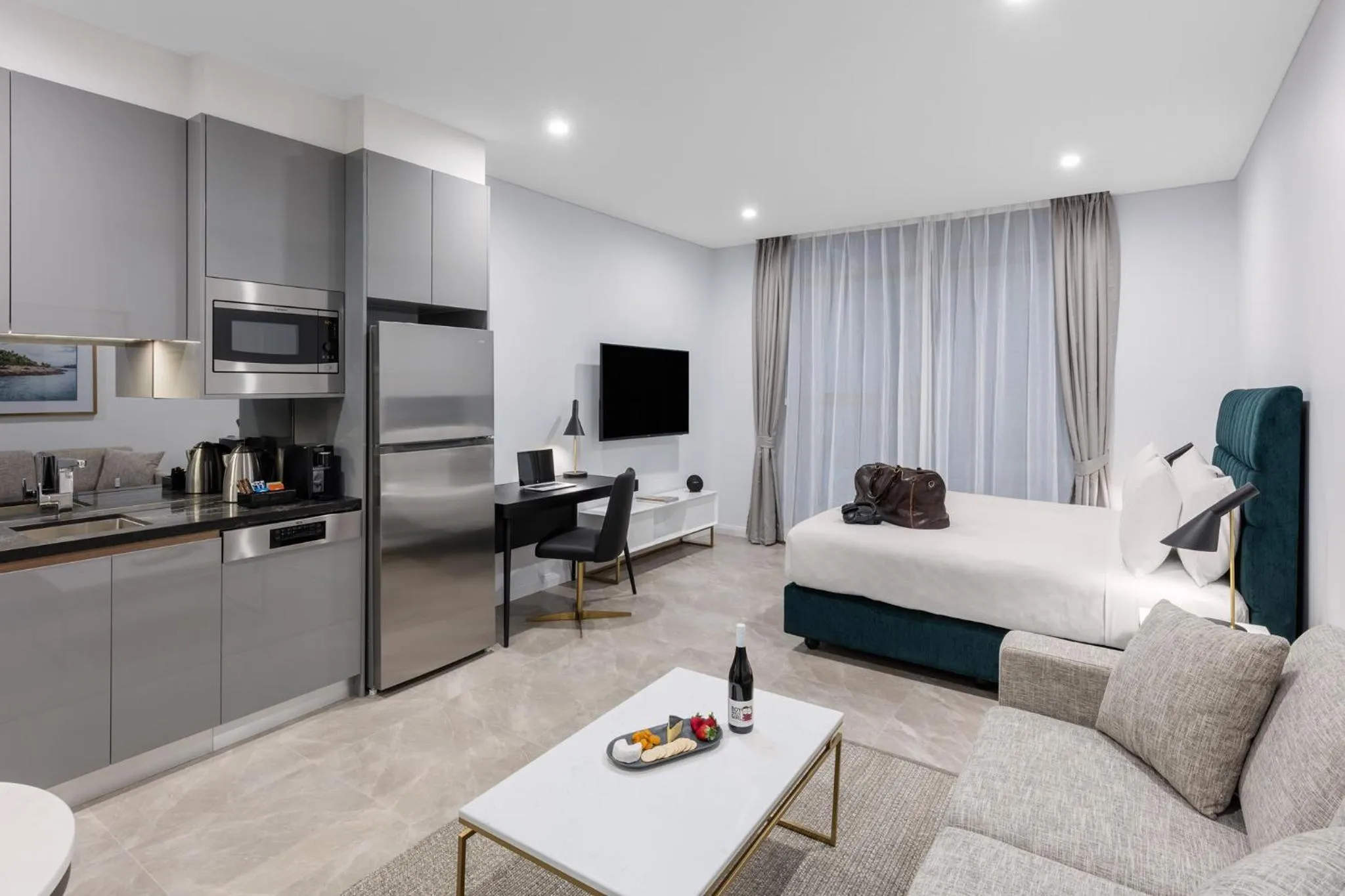 Bed in Meriton Suites Sussex Street, Sydney