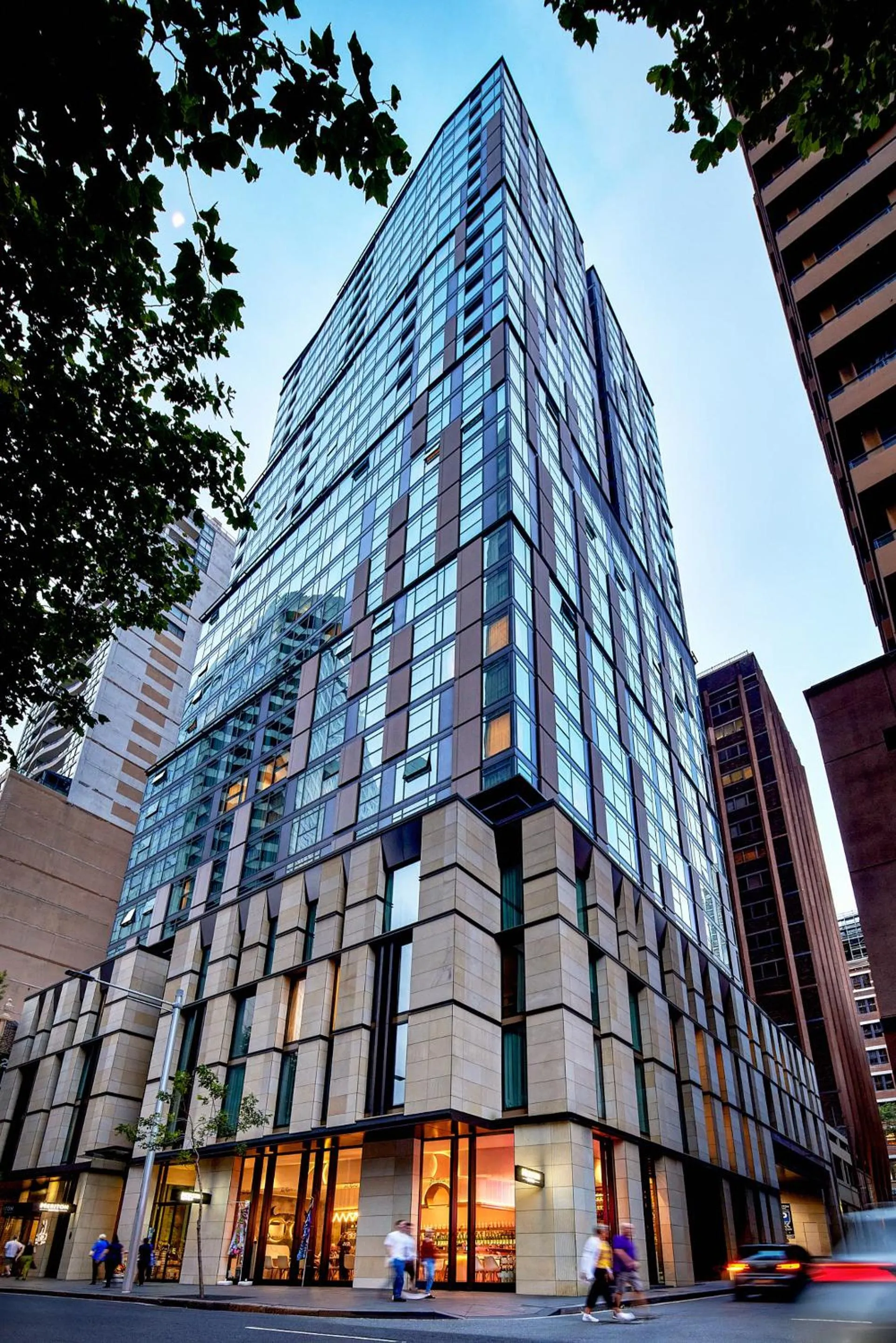Property building in Meriton Suites Sussex Street, Sydney