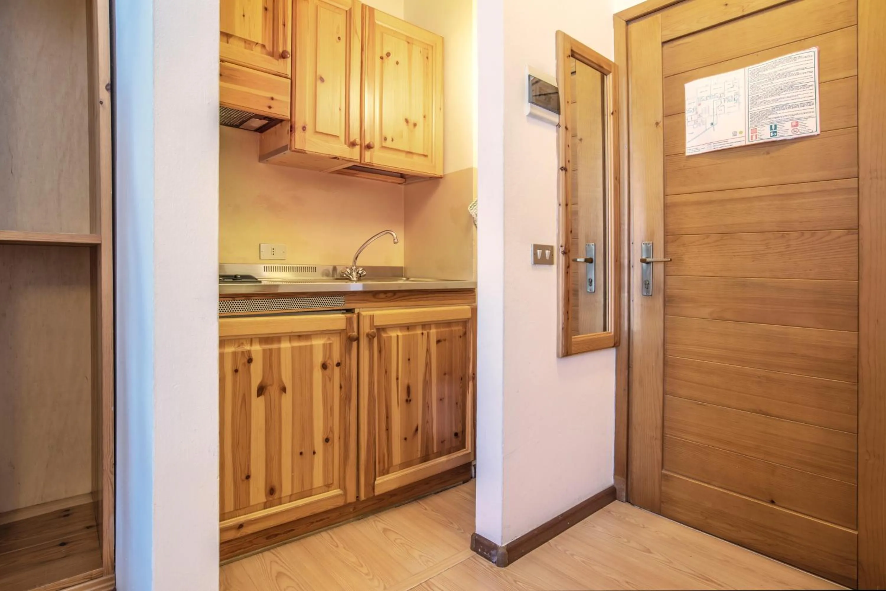 Kitchen or kitchenette in Relais Clubresidence