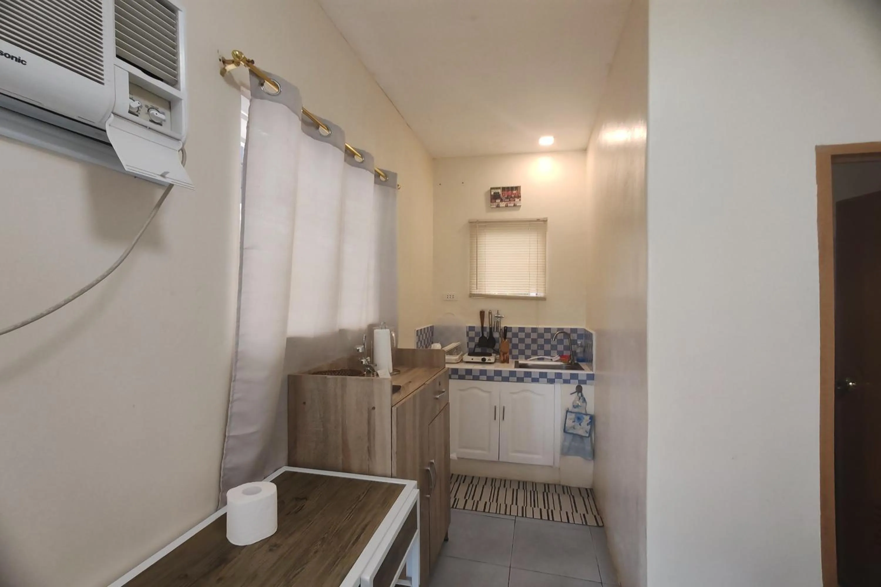 Kitchen or kitchenette in Intoy's Place Panglao near Beach